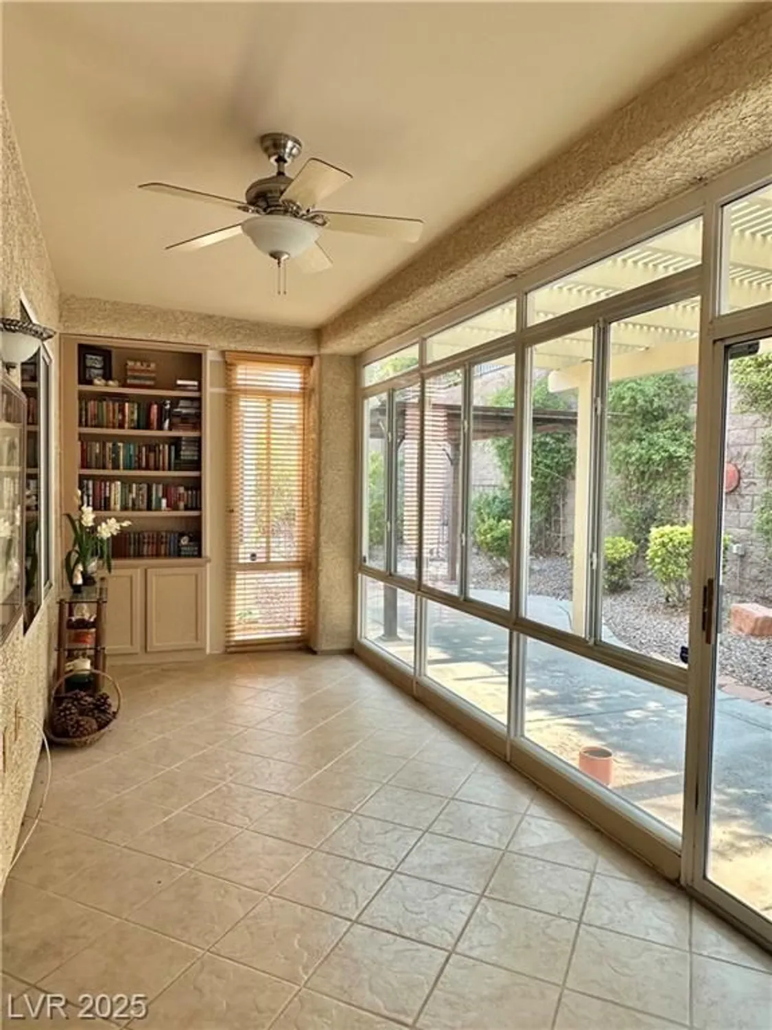 Property Slideshow image 30 of 40 | 2138 grand traverse st, Henderson, NV, 89052