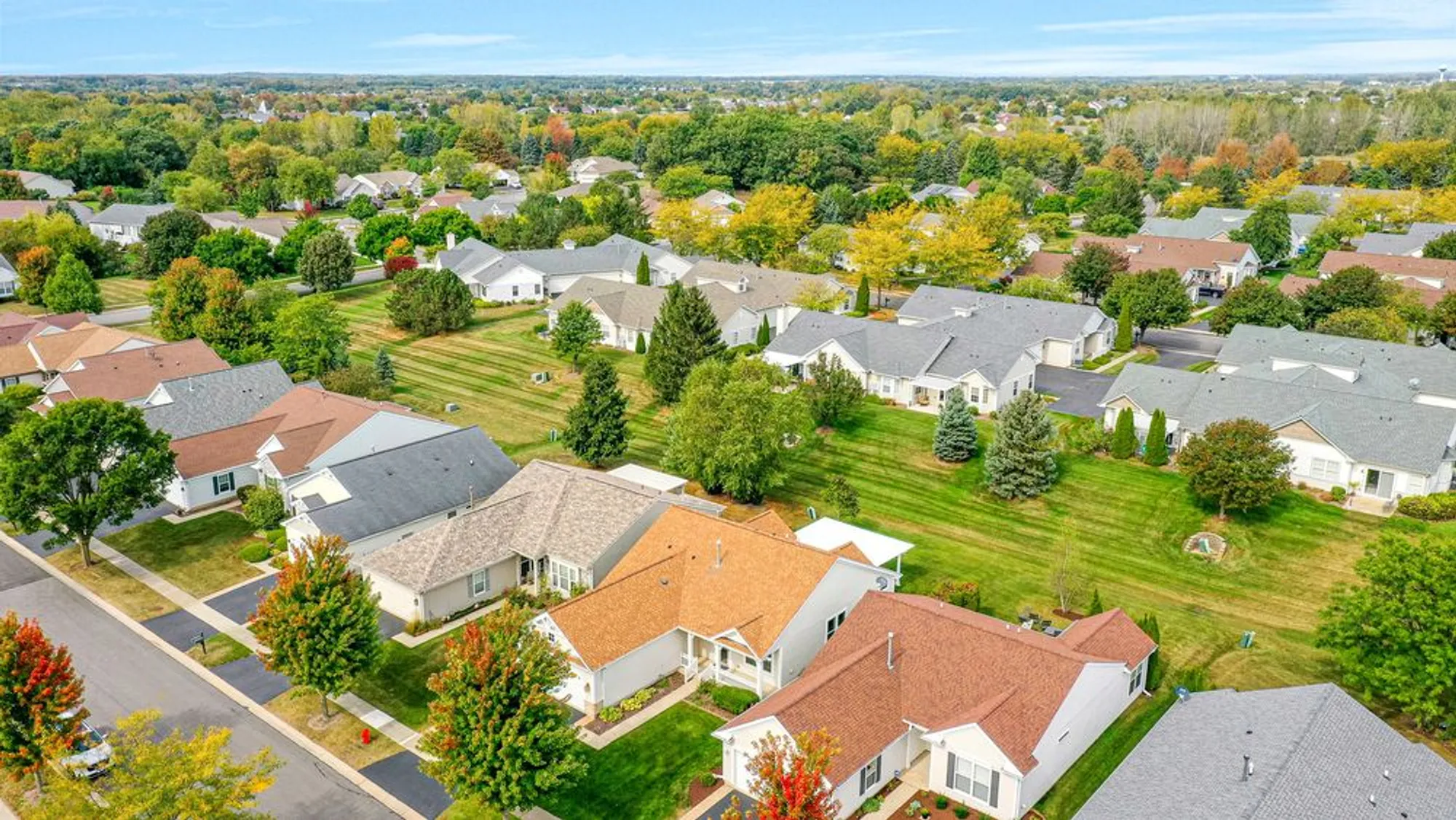 Property Slideshow image 41 of 43 | 12250 songbird ln, Huntley, IL, 60142