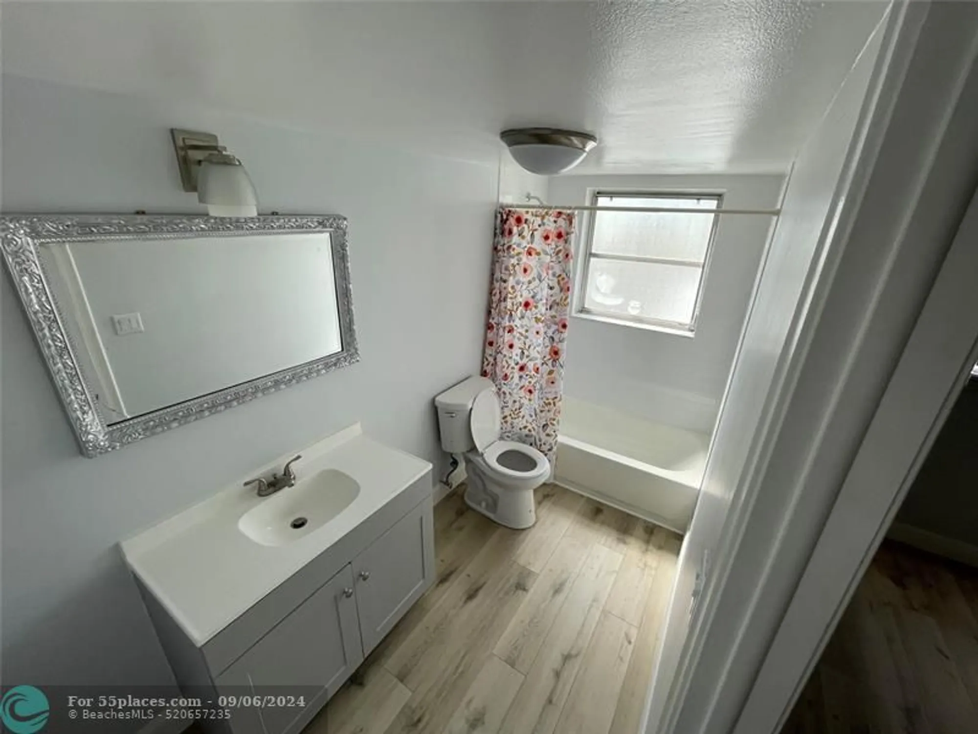 Property Slideshow image 5 of 23 | 4750 nw 22nd ct 110, Lauderhill, FL, 33313