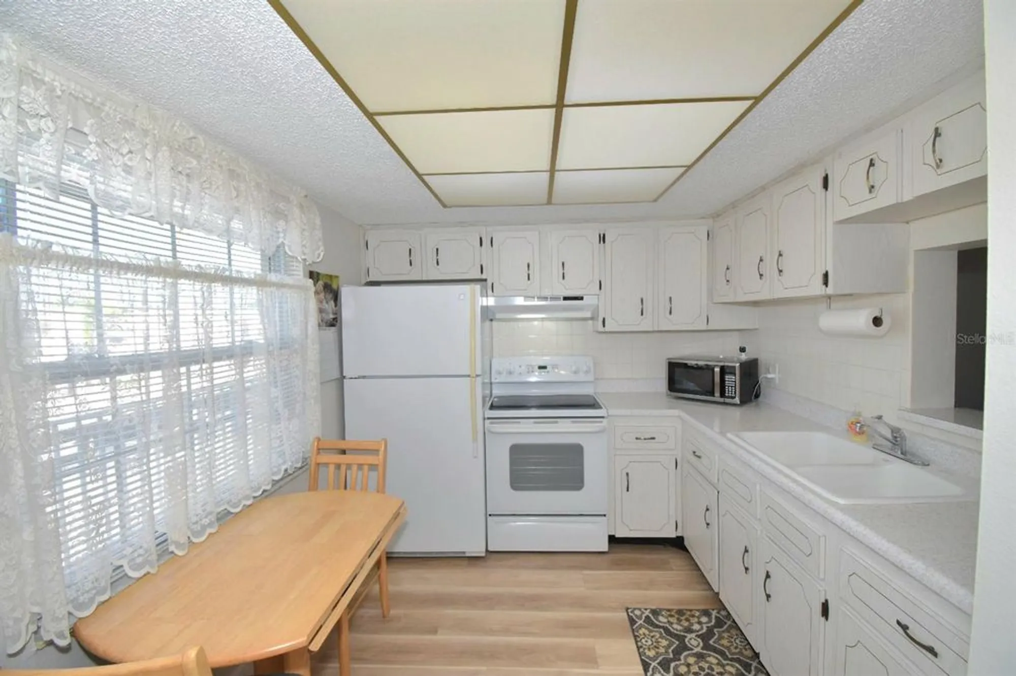 Property Slideshow image 6 of 25 | 970 virginia st apt 308, Dunedin, FL, 34698
