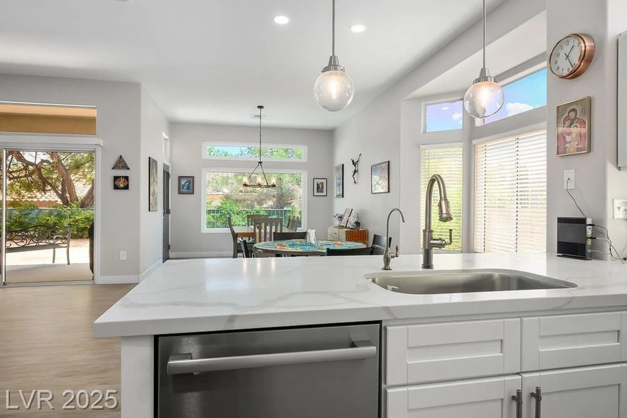 Property Slideshow image 8 of 80 | 2620 hanging rock dr, Las Vegas, NV, 89134