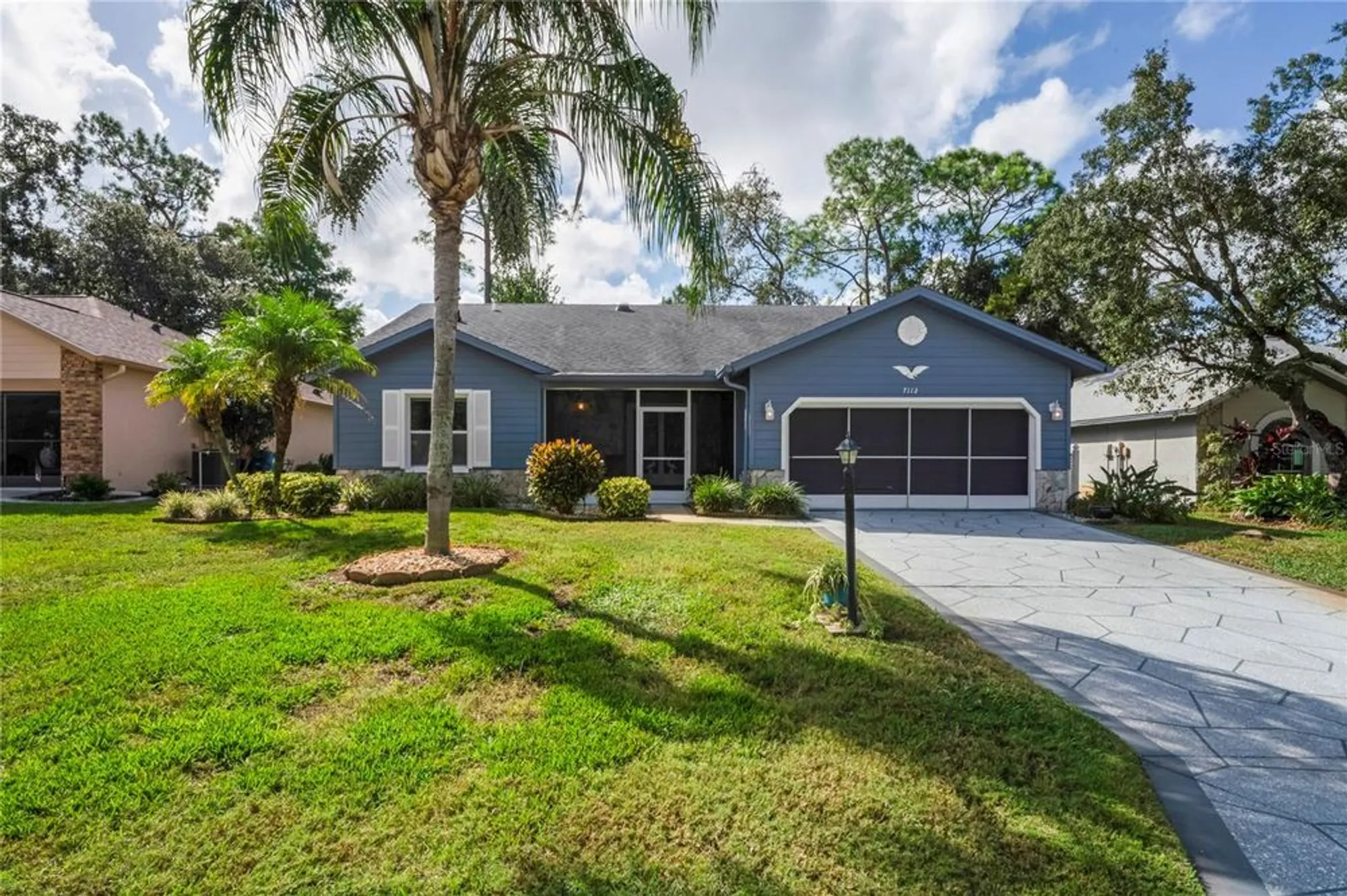Property Slideshow image 2 of 66 | 7112 green abbey way, Spring Hill, FL, 34606