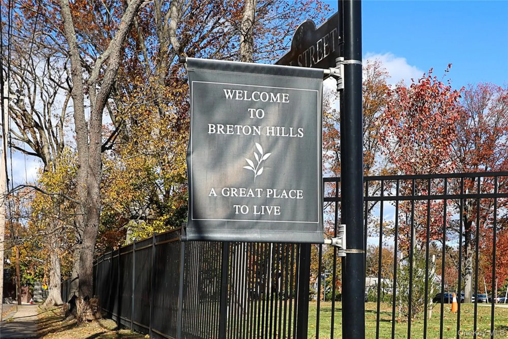 Property Slideshow image 29 of 29 | 209 breton way, Glen Cove, NY, 11542