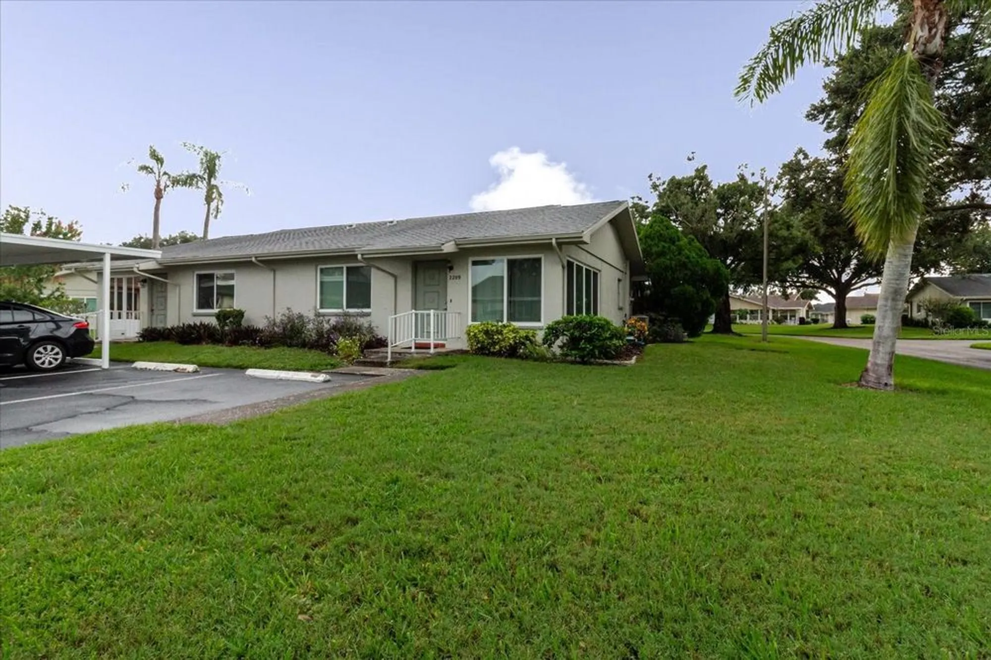 Property Slideshow image 4 of 63 | 2209 grenadier dr, Sun City Center, FL, 33573