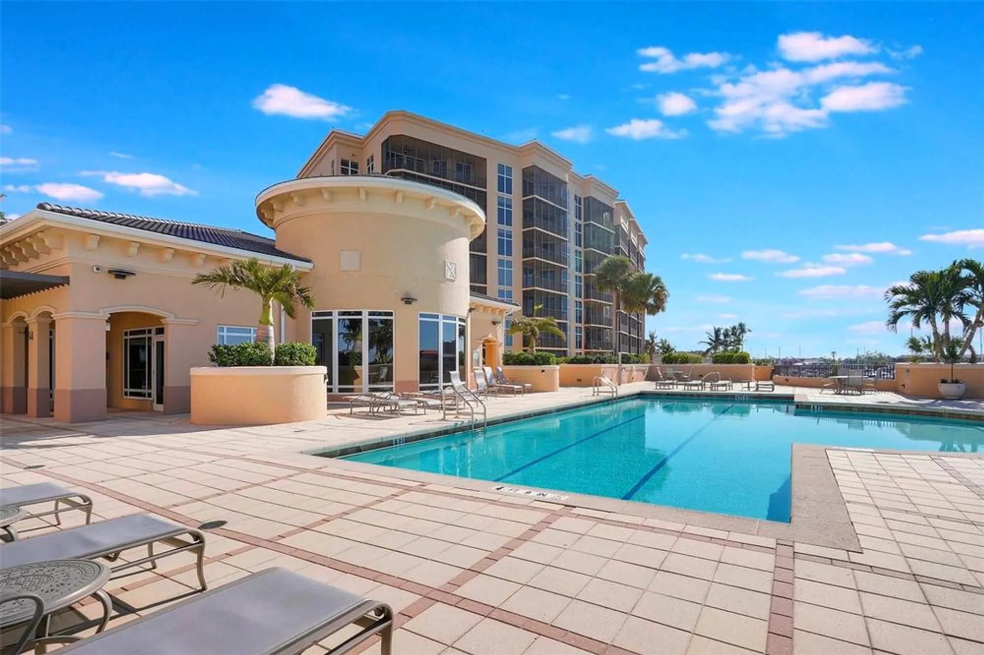 Property Slideshow image 63 of 71 | 3321 sunset key cir 204, Punta Gorda, FL, 33955