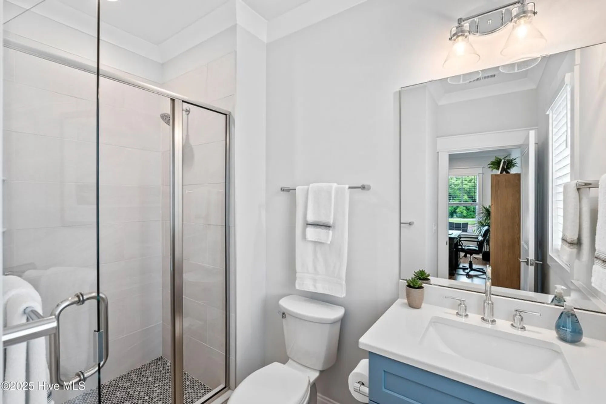 Property Slideshow image 10 of 48 | 243 sabal pond way, Castle Hayne, NC, 28429