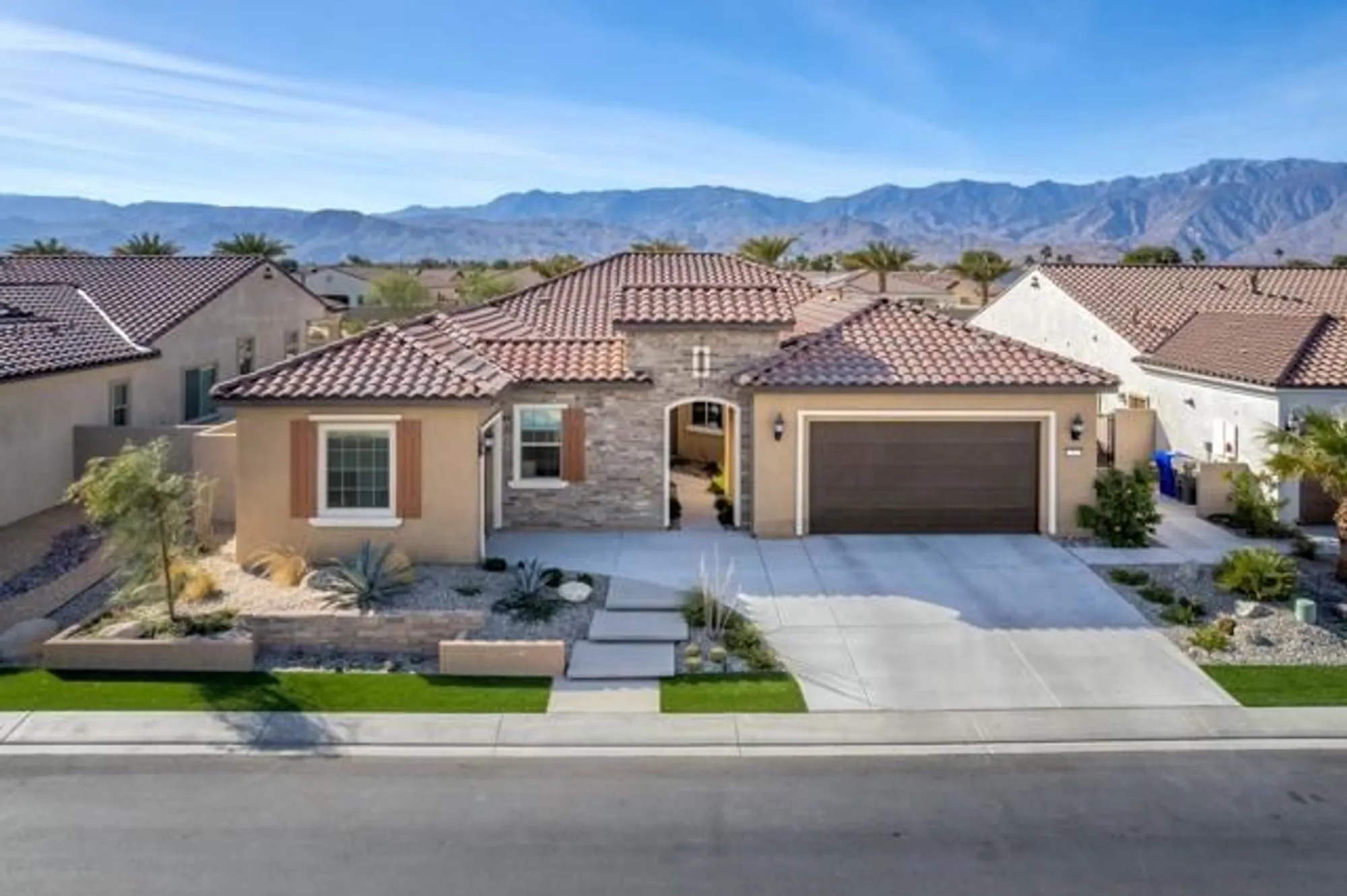 Property Slideshow image 1 of 53 | 15 tannin, Rancho Mirage, CA, 92270