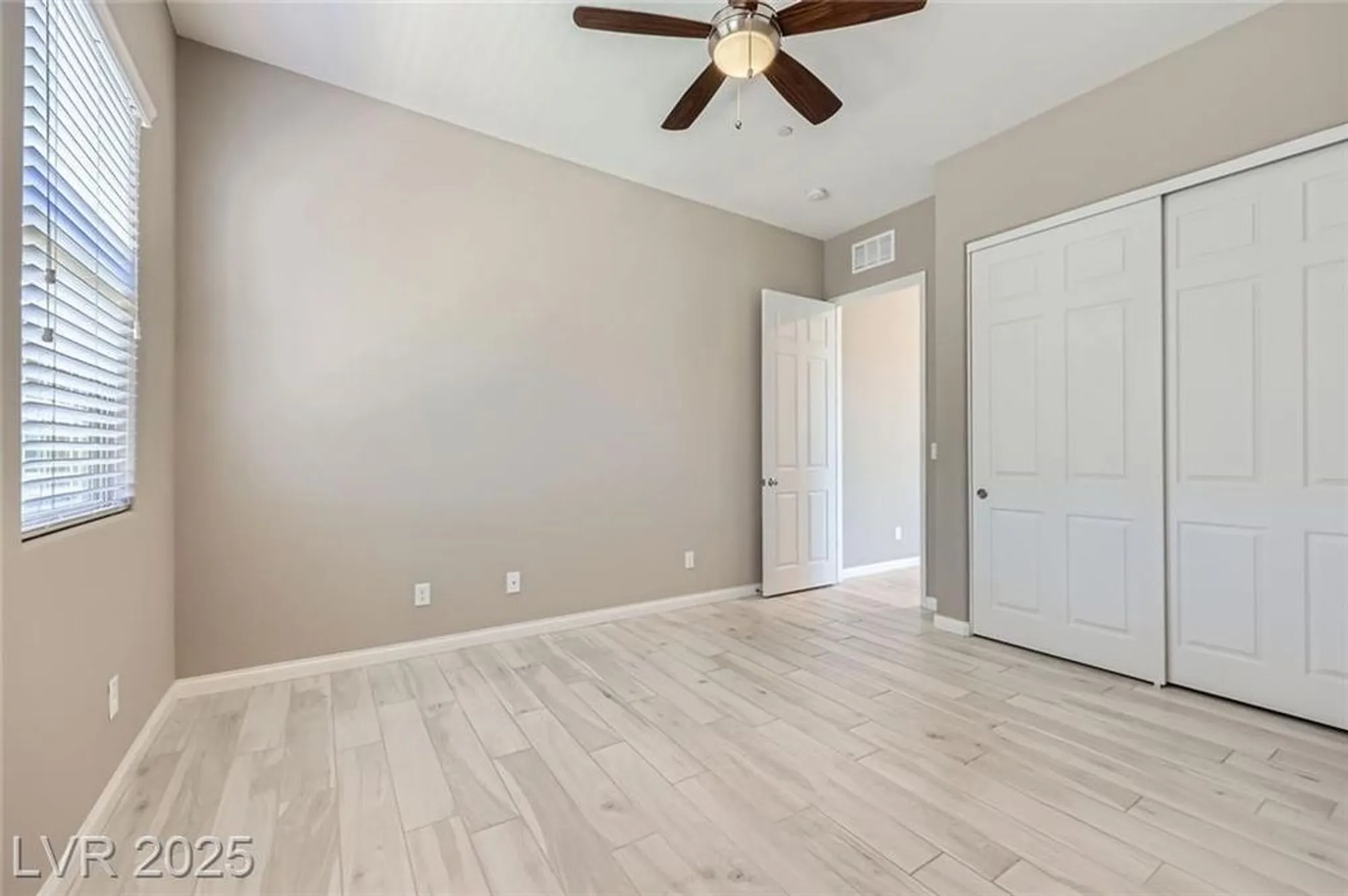 Property Slideshow image 34 of 53 | 738 purple knoll walk, Henderson, NV, 89011