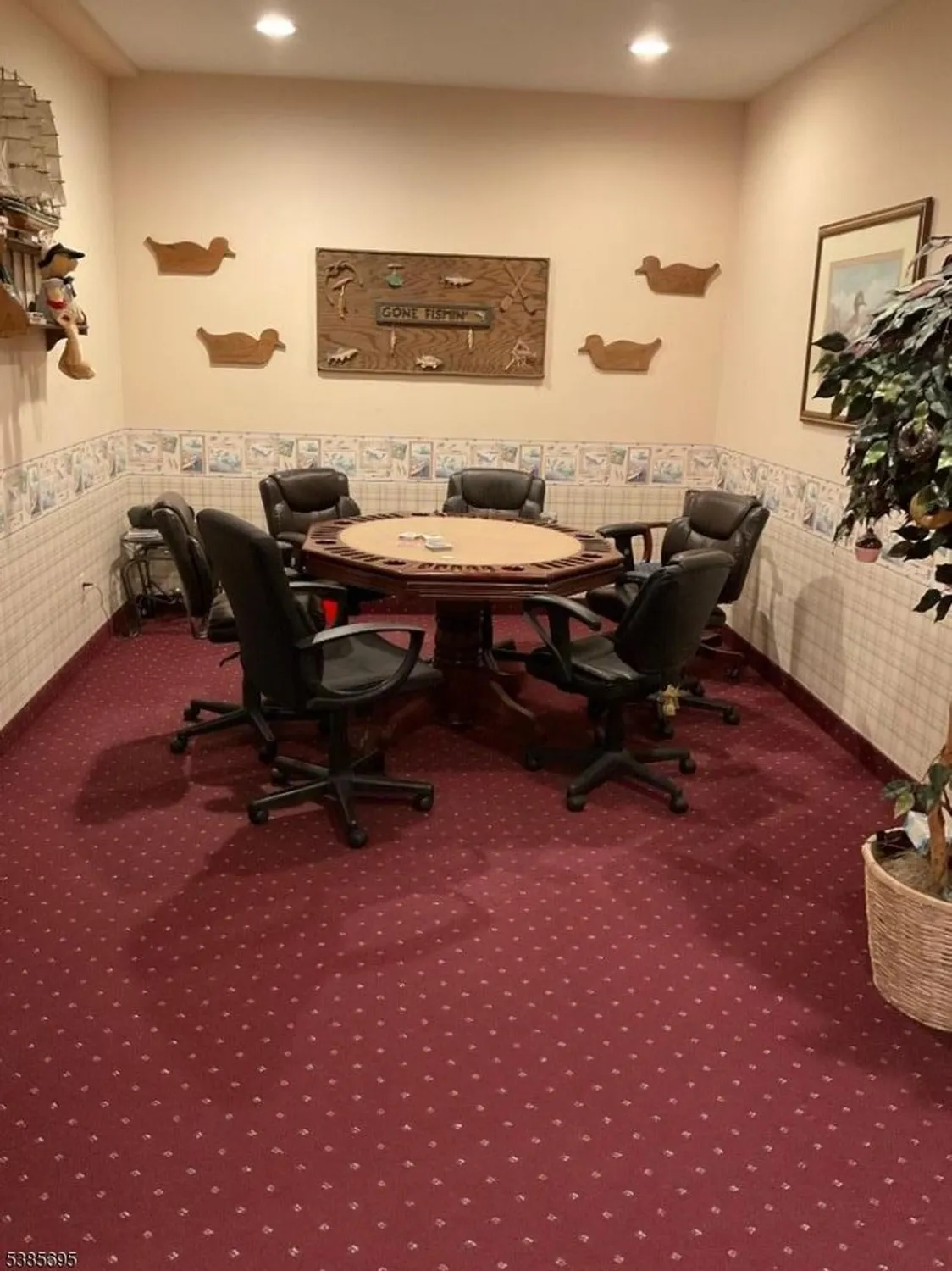 Property Slideshow image 23 of 29 | 5318 richmond rd # 318, West Milford, NJ, 07480