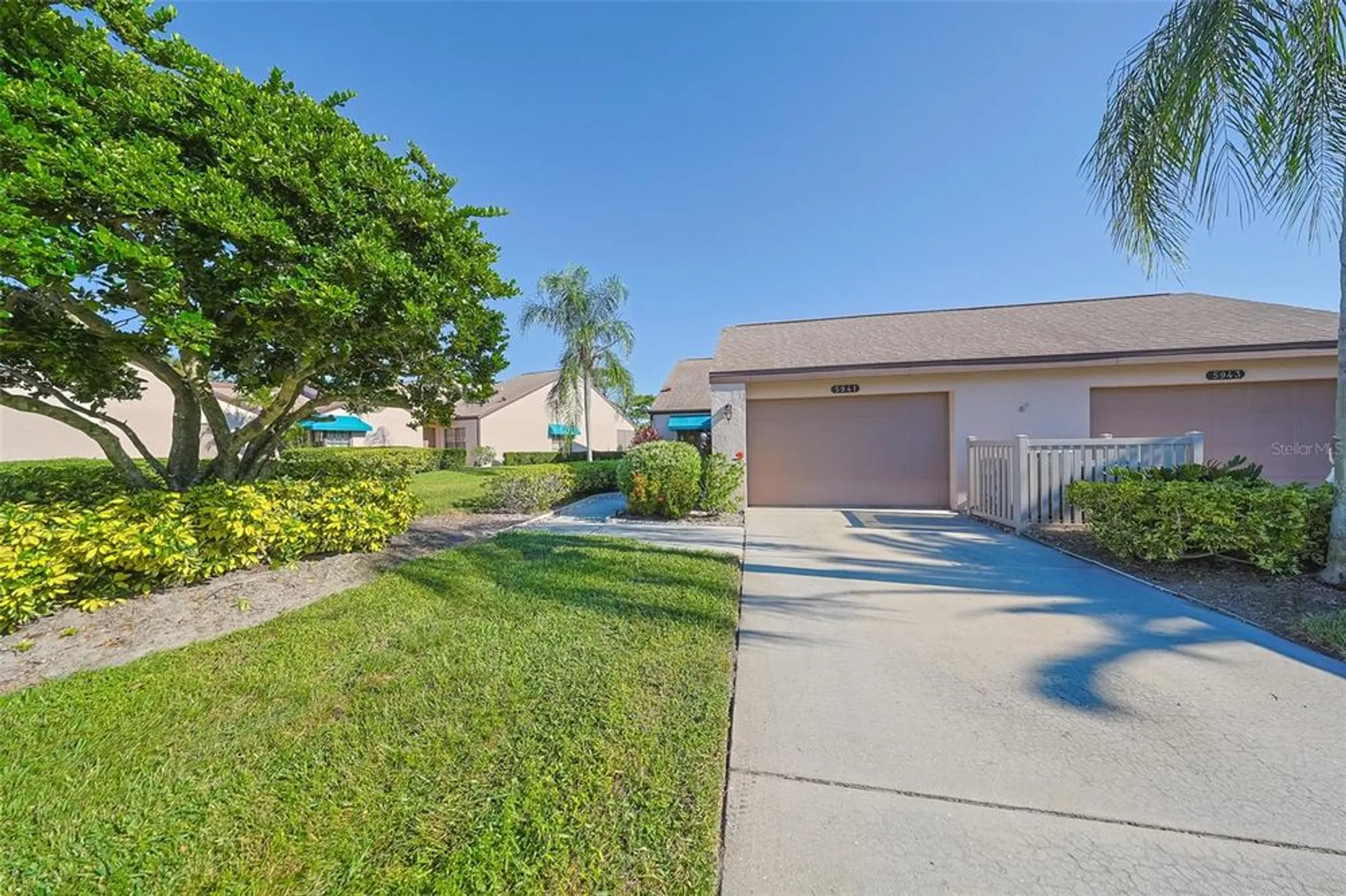Property Slideshow image 46 of 56 | 5941 clubside dr # 5941, Sarasota, FL, 34243
