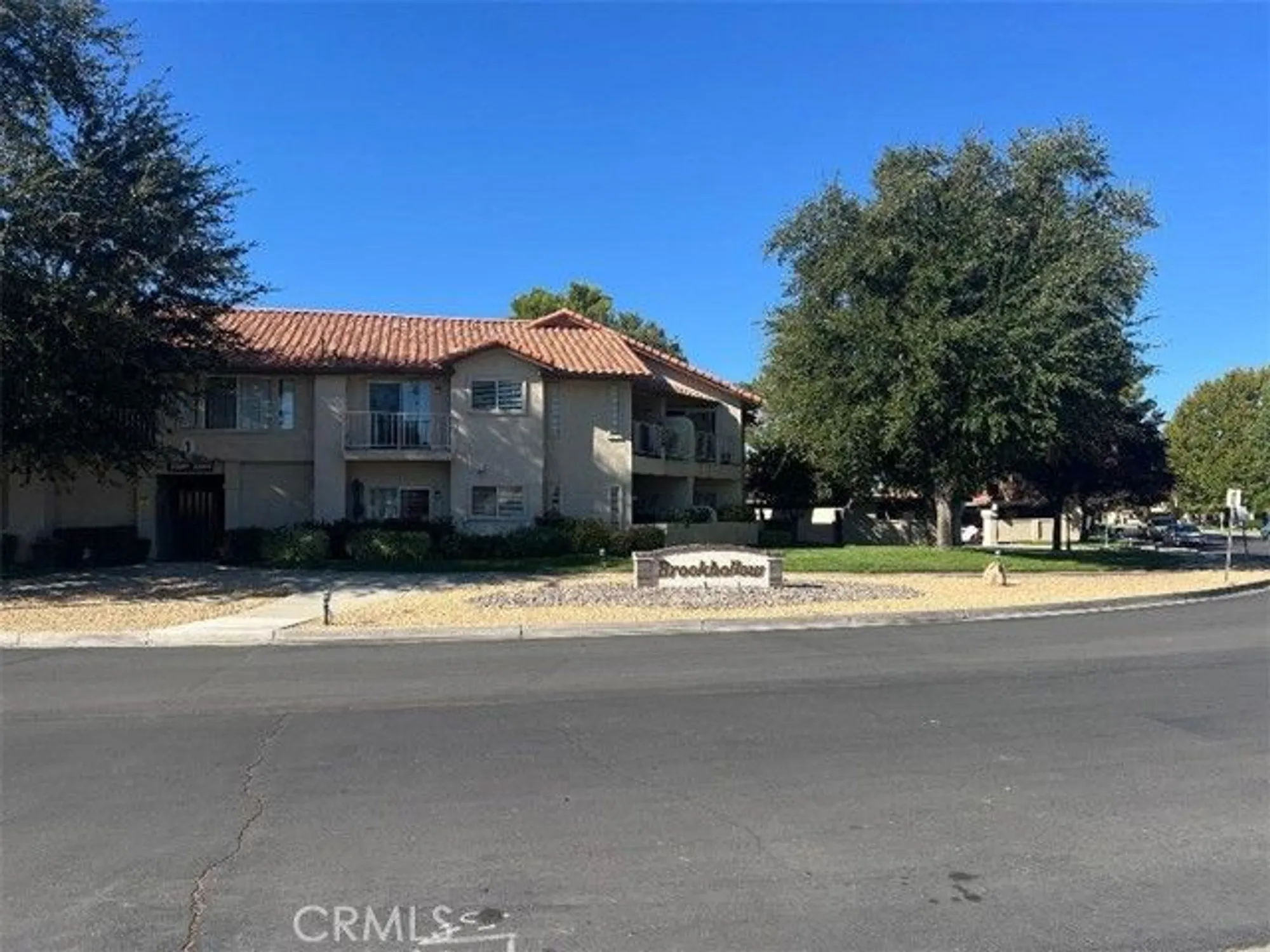 Property Slideshow image 1 of 28 | 19163 palo verde dr, Apple Valley, CA, 92308