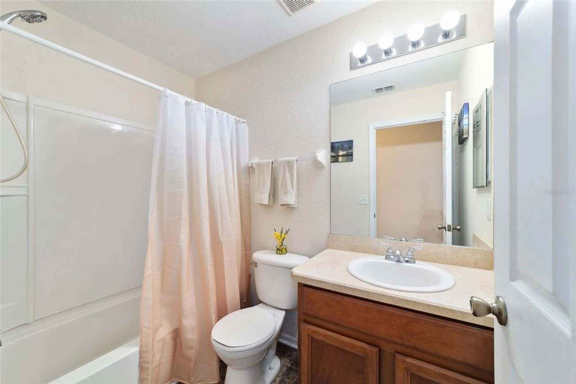 Property Slideshow image 46 of 54 | 12312 ne 48th loop, Oxford, FL, 34484