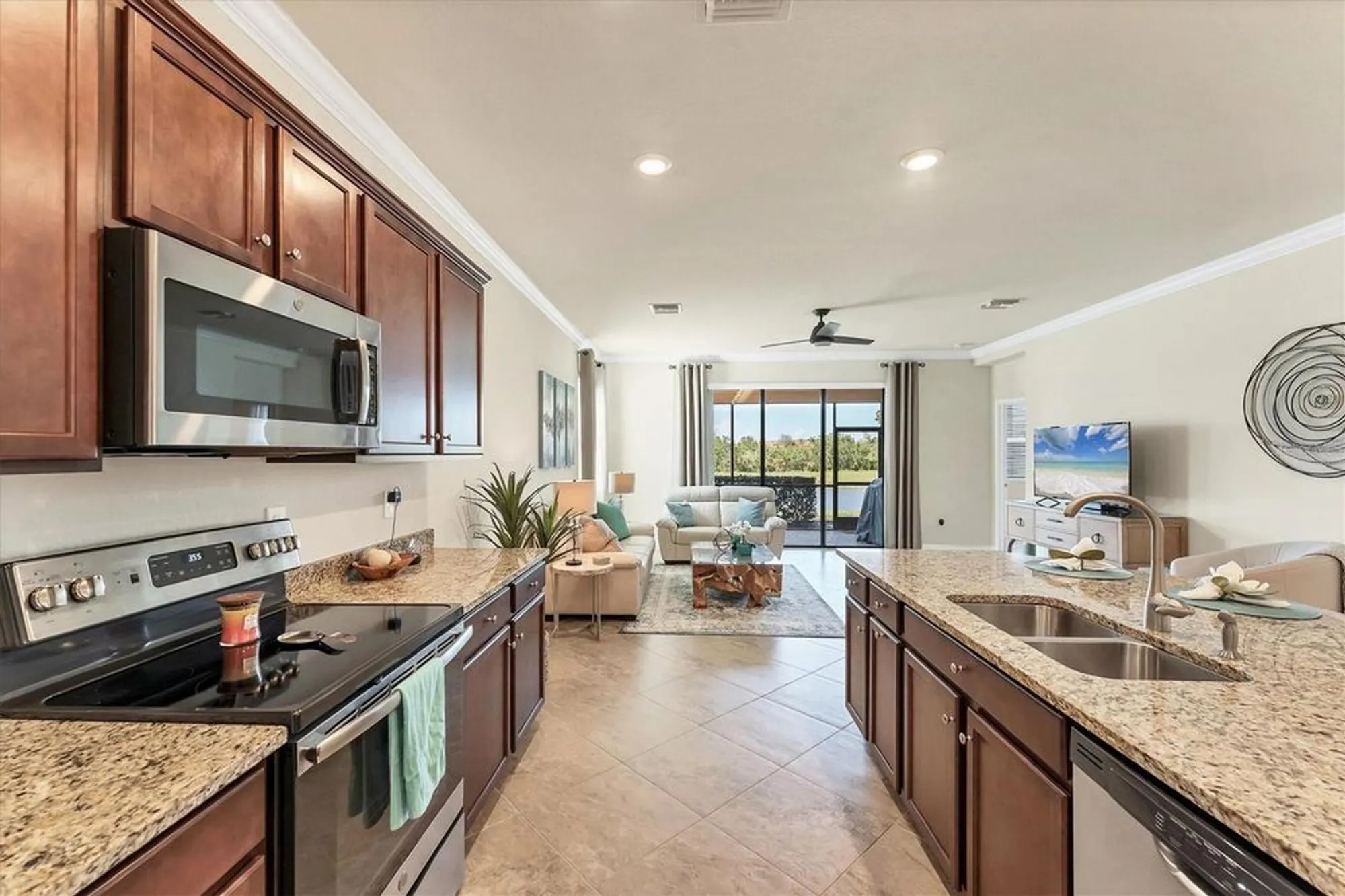 Property Slideshow image 7 of 47 | 10072 cozy grove dr, Venice, FL, 34293