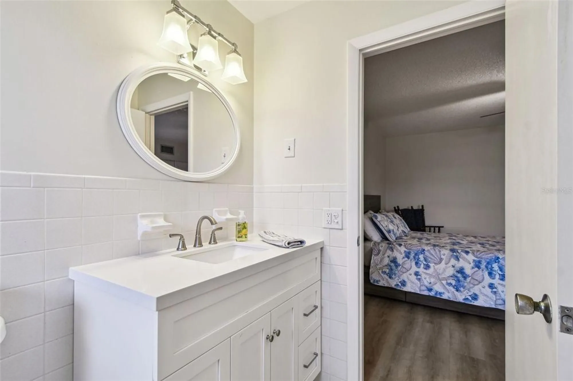 Property Slideshow image 26 of 52 | 2430 florentine way 46, Clearwater, FL, 33763