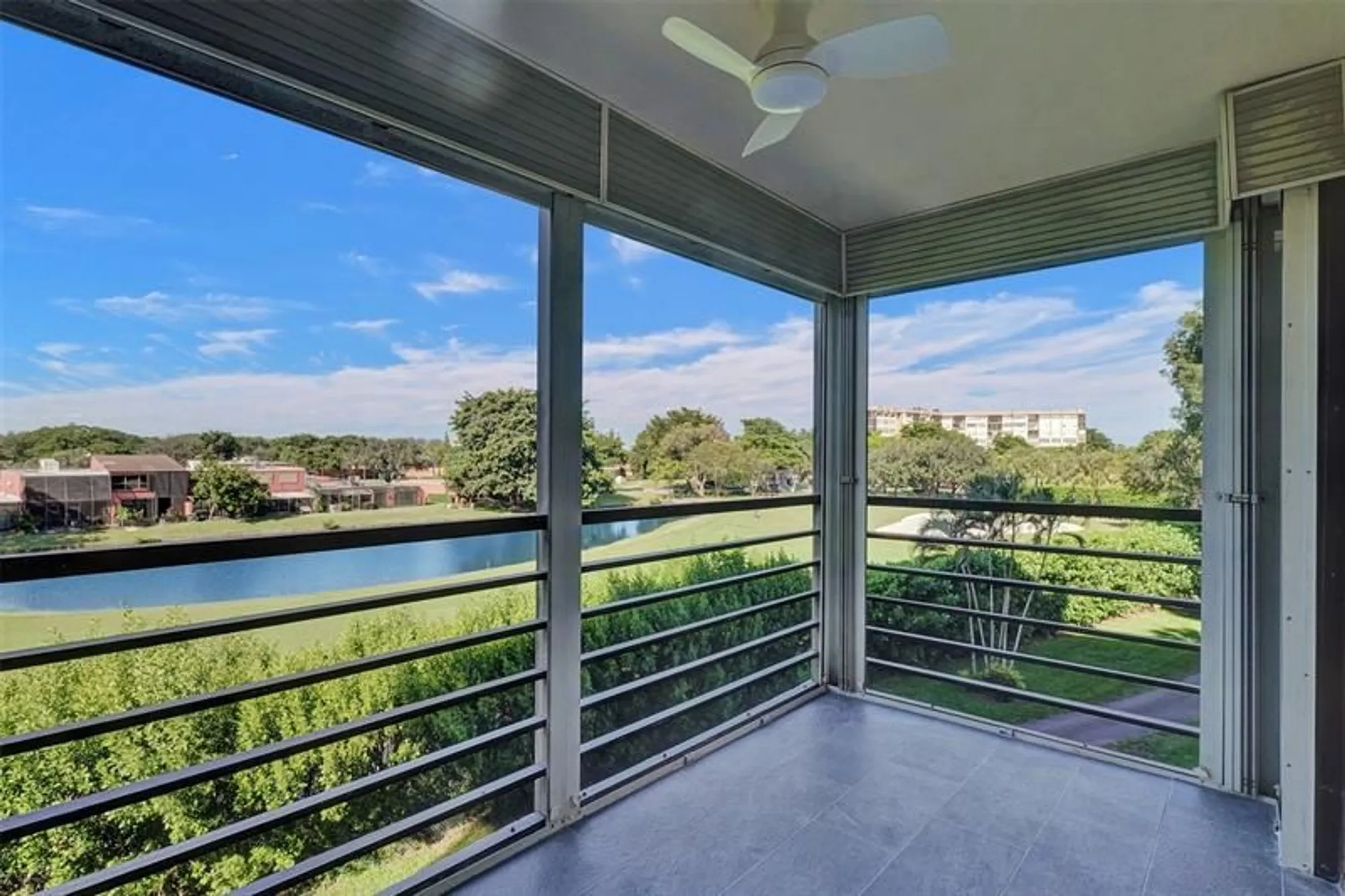 Property Slideshow image 23 of 34 | 1000 saint charles pl 305, Pembroke Pines, FL, 33026