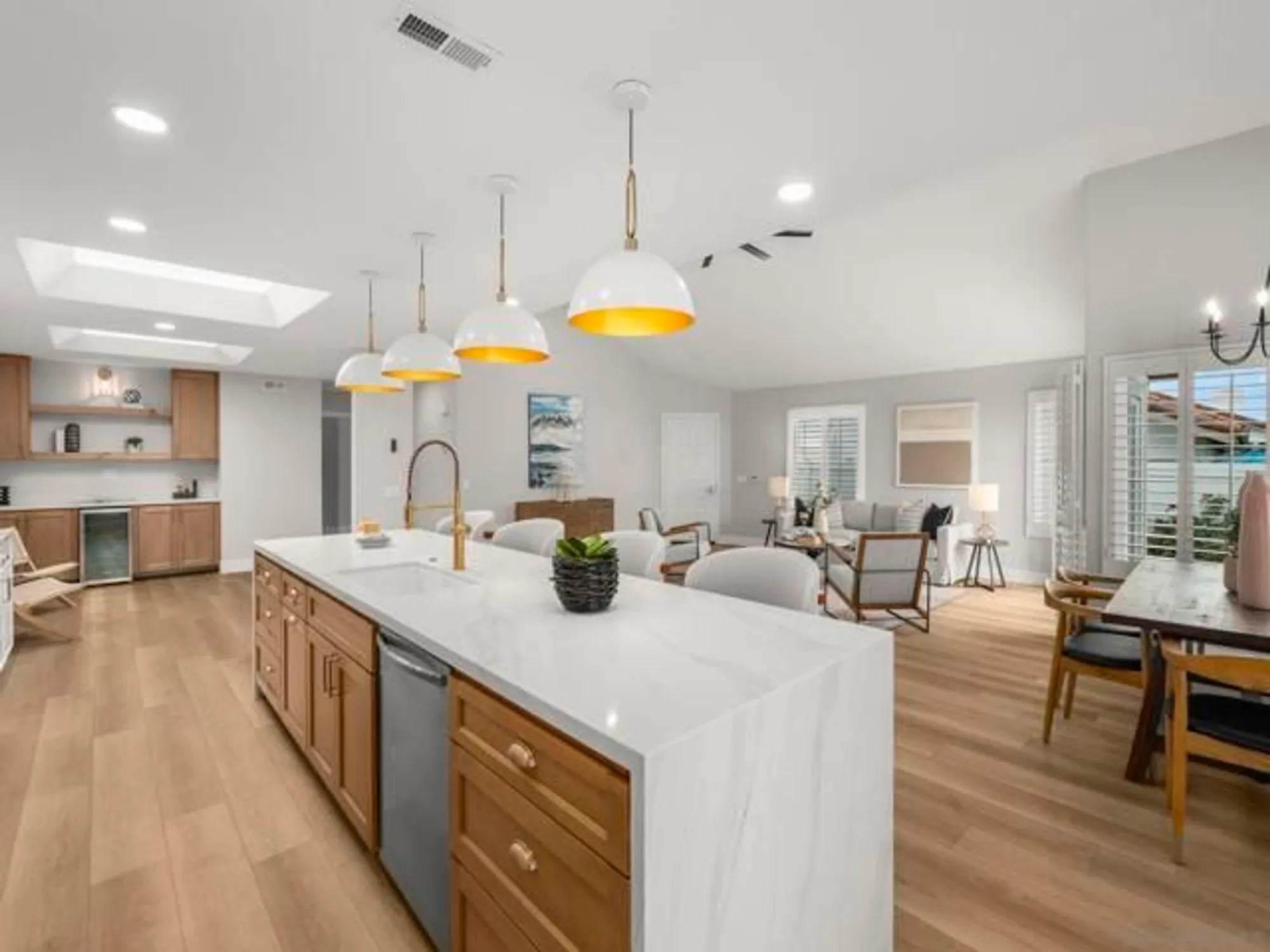 Property Slideshow image 6 of 73 | 4994 alicante way, Oceanside, CA, 92056