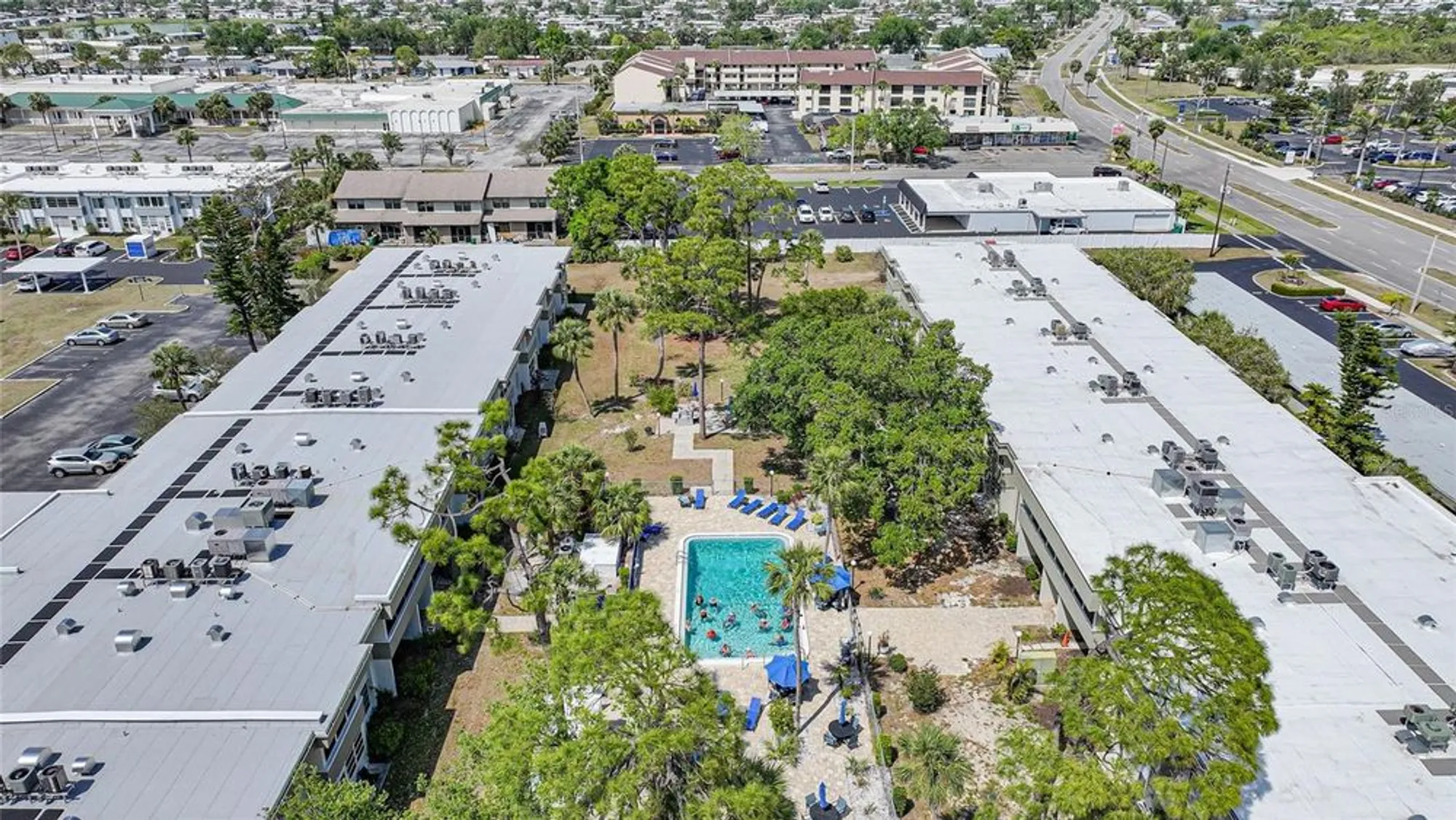 Property Slideshow image 27 of 28 | 2437 harbor blvd apt 204, Port Charlotte, FL, 33952