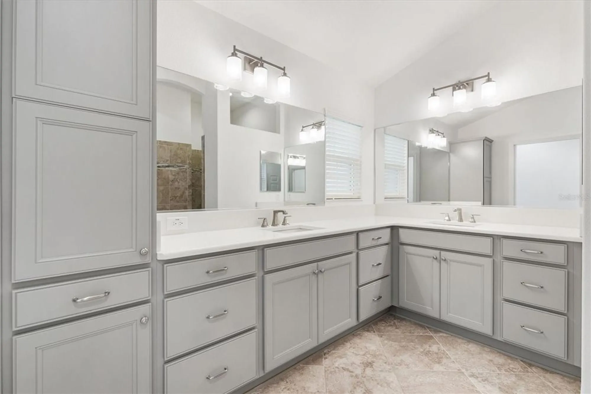 Property Slideshow image 27 of 47 | 5868 wood stork way, The Villages, FL, 32163