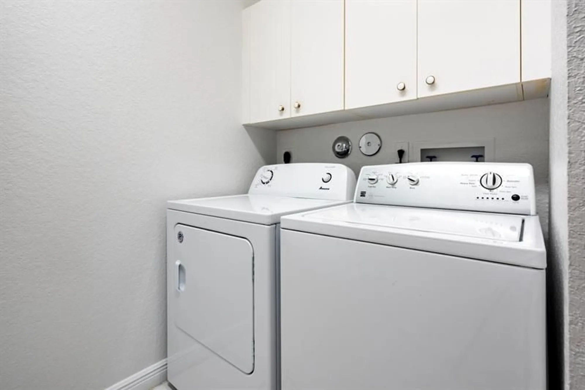 Property Slideshow image 11 of 23 | 7867 exeter blvd e # 101, Tamarac, FL, 33321