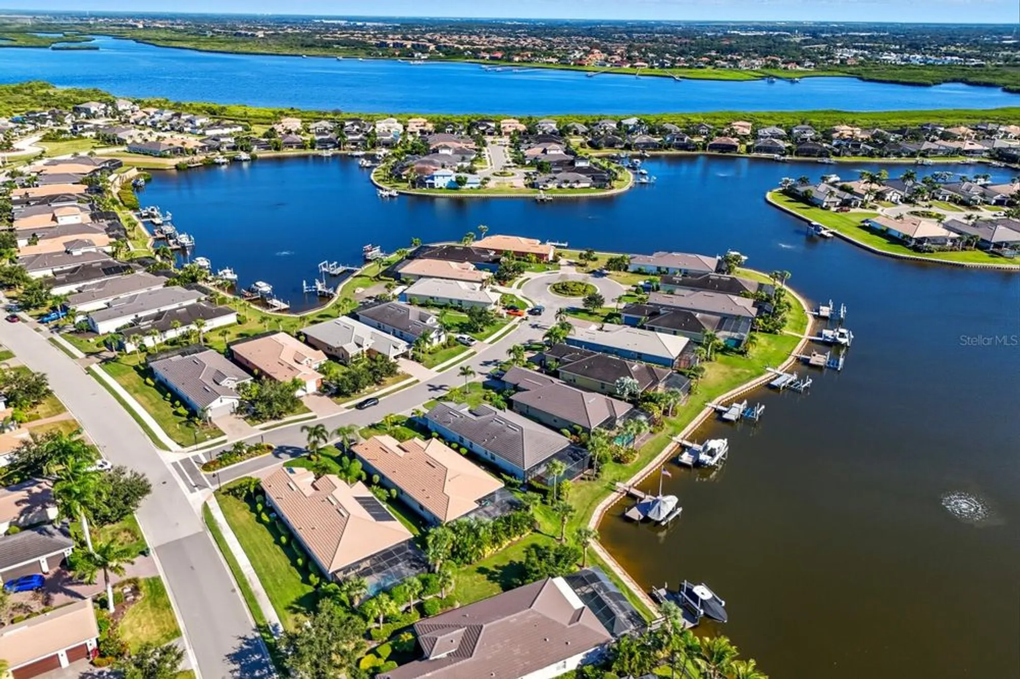 Property Slideshow image 39 of 89 | 1250 tidewater ct, Bradenton, FL, 34208