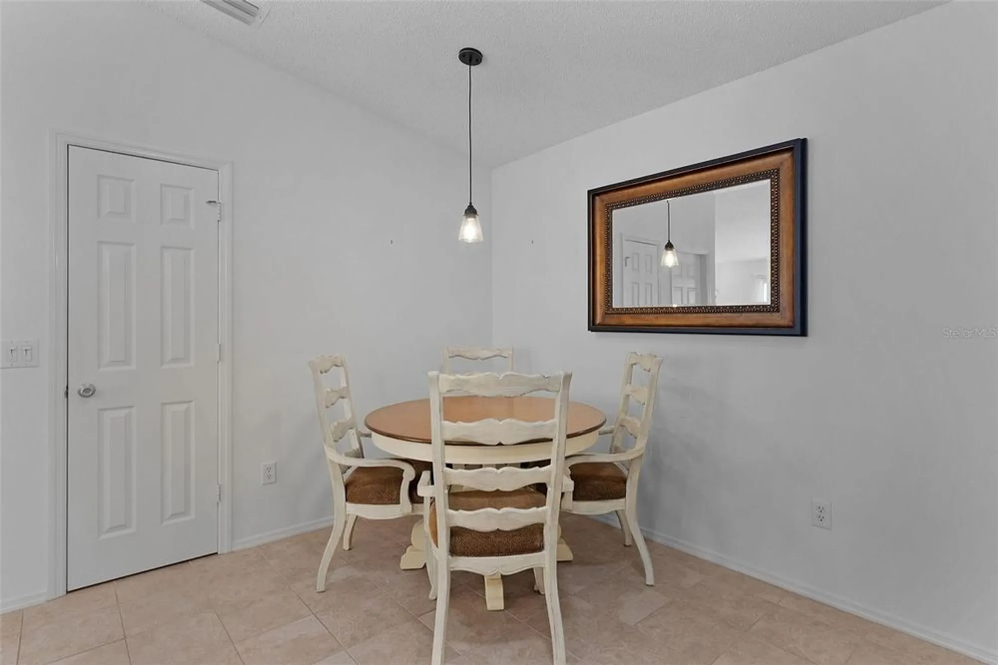 Property Slideshow image 16 of 38 | 297 emmalee pl, The Villages, FL, 32162