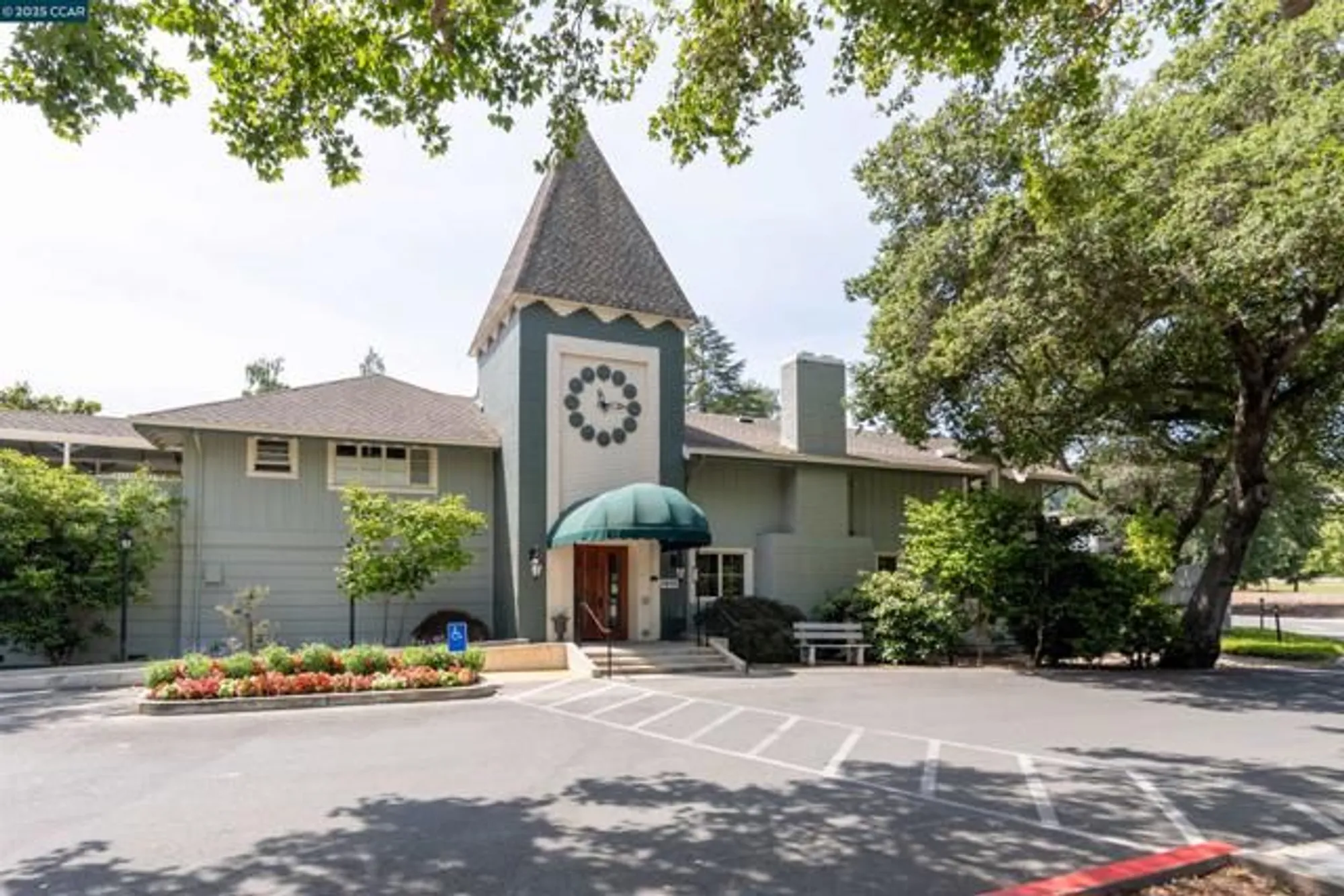 Property Slideshow image 54 of 60 | 1317 canyonwood ct 4, Walnut Creek, CA, 94595