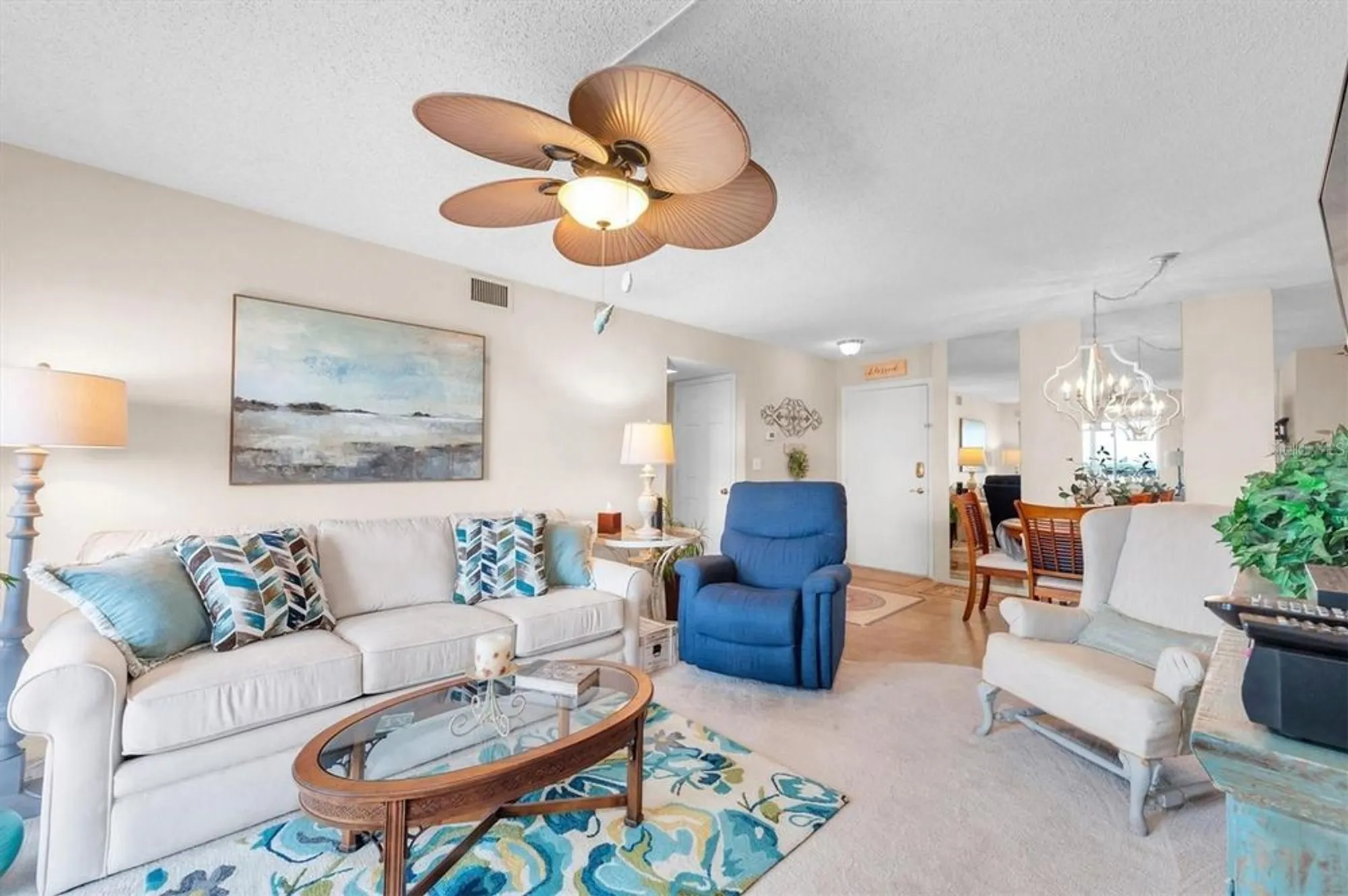 Property Slideshow image 6 of 30 | 19029 us highway 19 n apt 9-403, Clearwater, FL, 33764