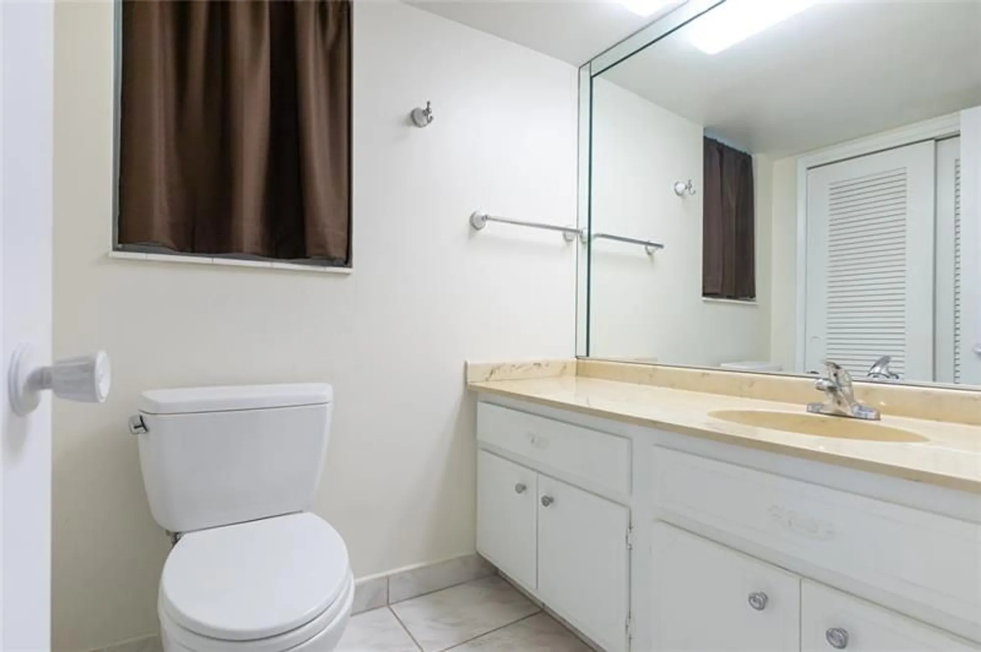 Property Slideshow image 25 of 54 | 2731 ne 14th street cswy 110, Pompano Beach, FL, 33062
