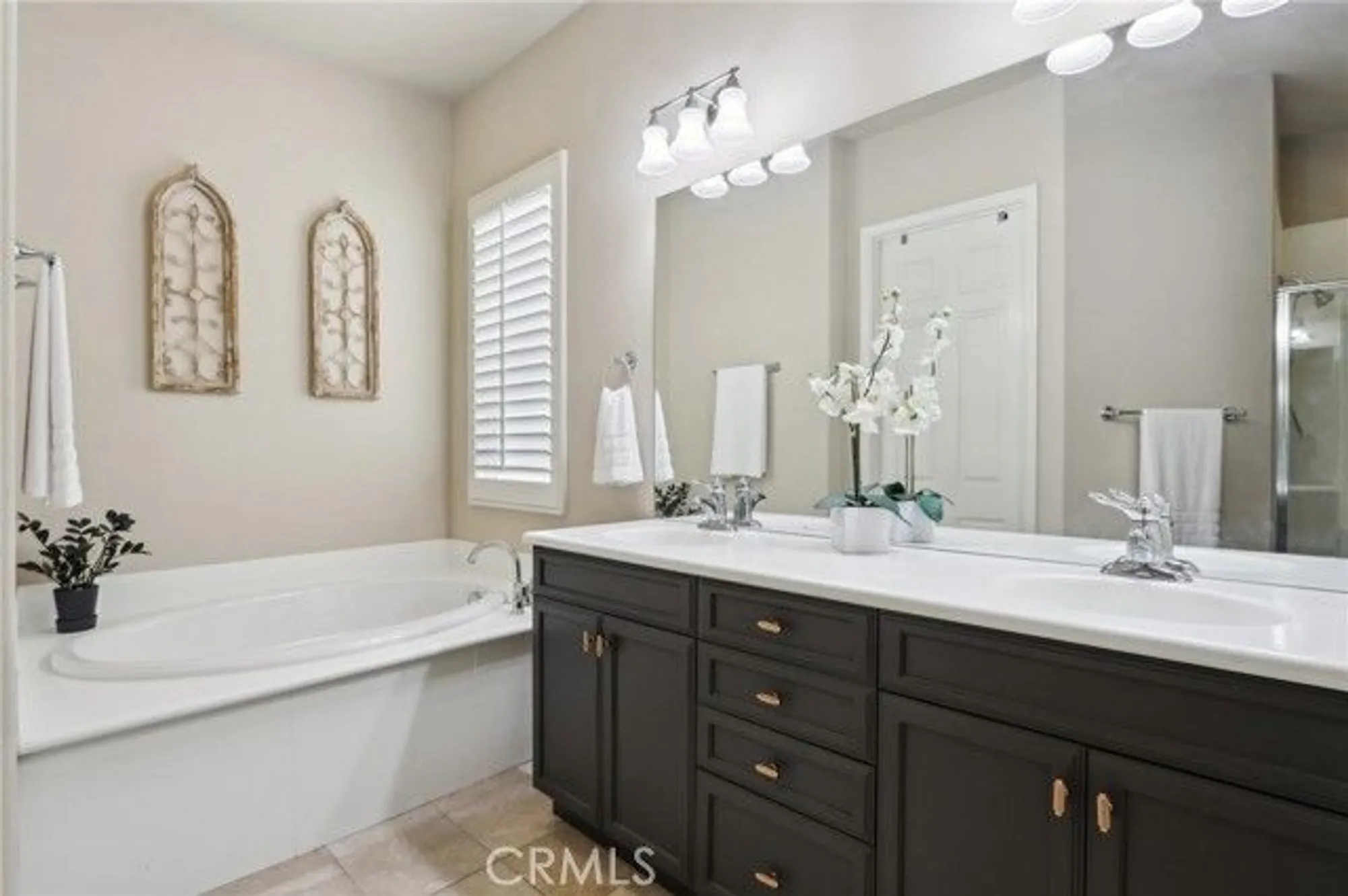 Property Slideshow image 19 of 66 | 1654 camino cresta, Hemet, CA, 92545