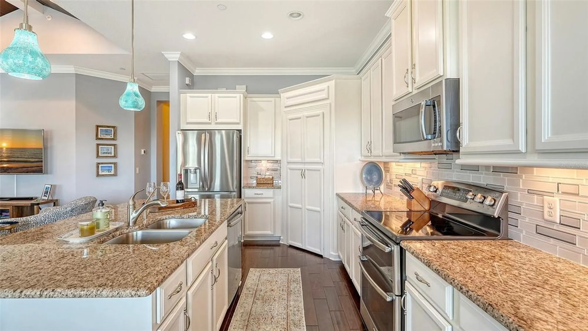 Property Slideshow image 17 of 52 | 343 compass point dr unit 201, Bradenton, FL, 34209