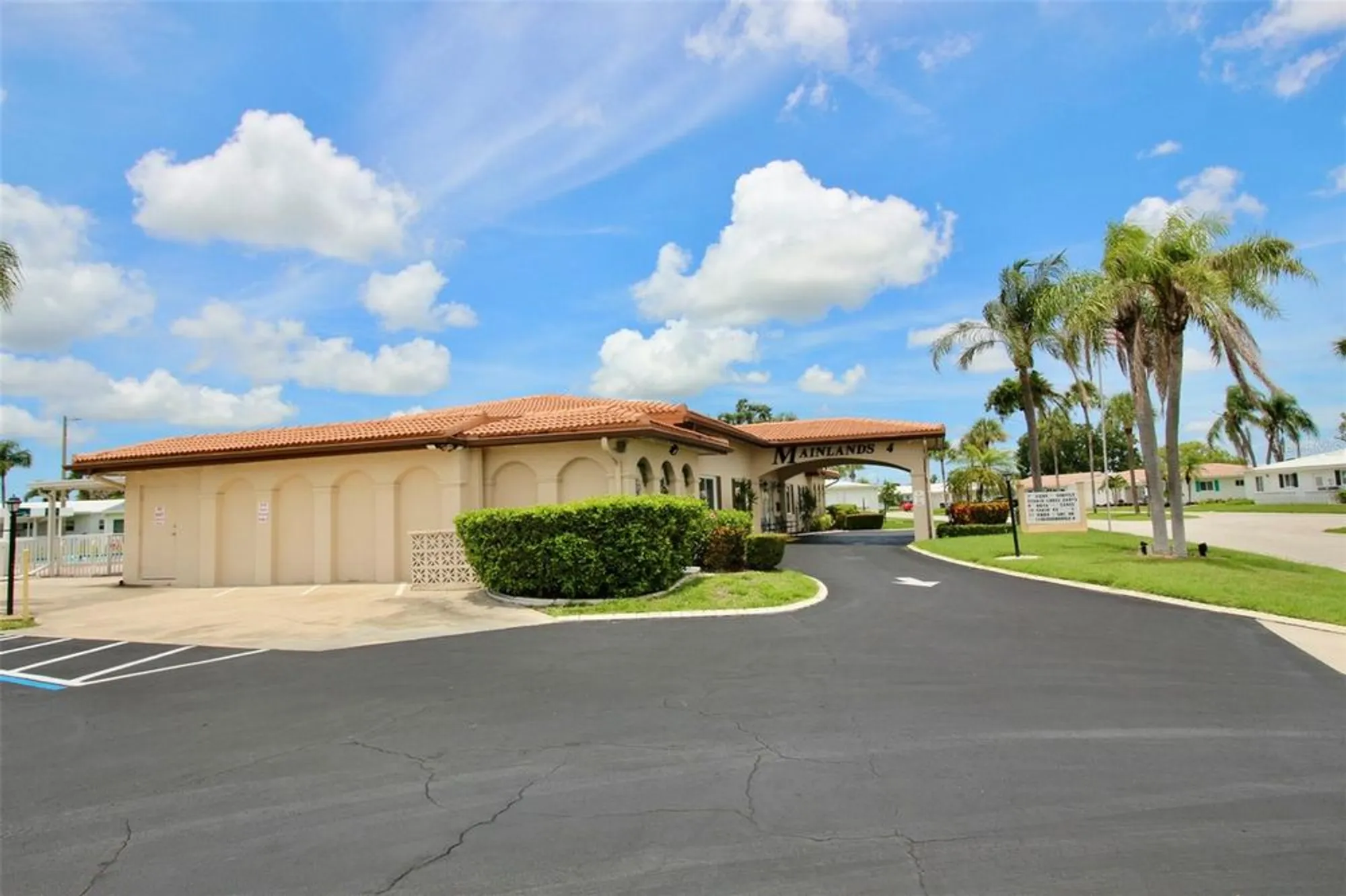 Property Slideshow image 40 of 47 | 3643 mainlands blvd, Pinellas Park, FL, 33782