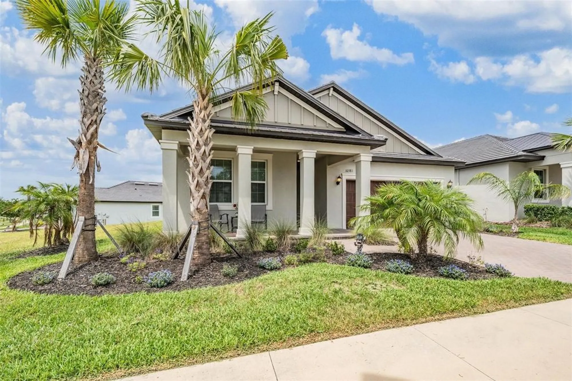 Property Slideshow image 2 of 98 | 10381 tupper cay dr, San Antonio, FL, 33576