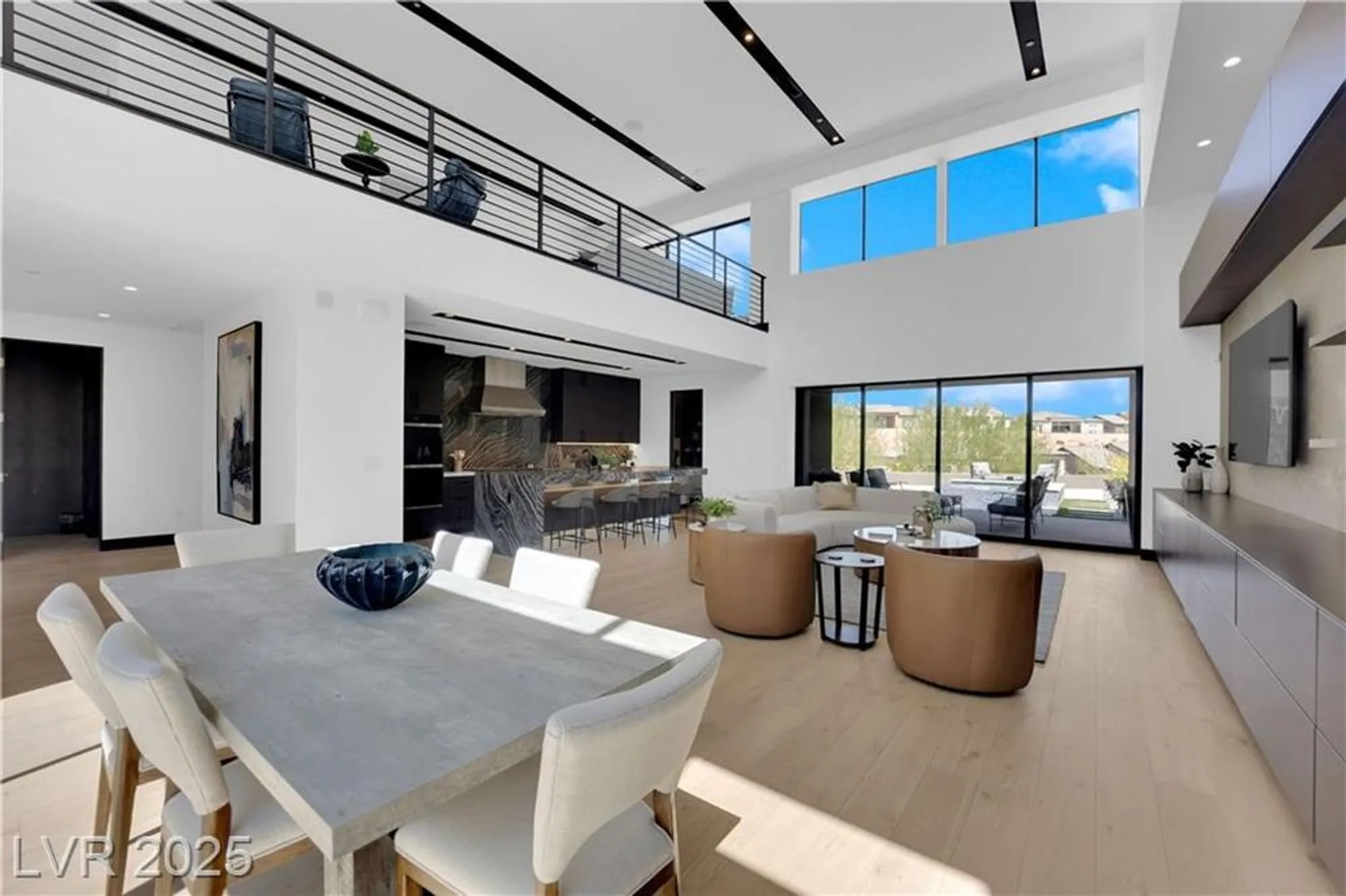 Property Slideshow image 5 of 95 | 16 canyon shores pl, Henderson, NV, 89011