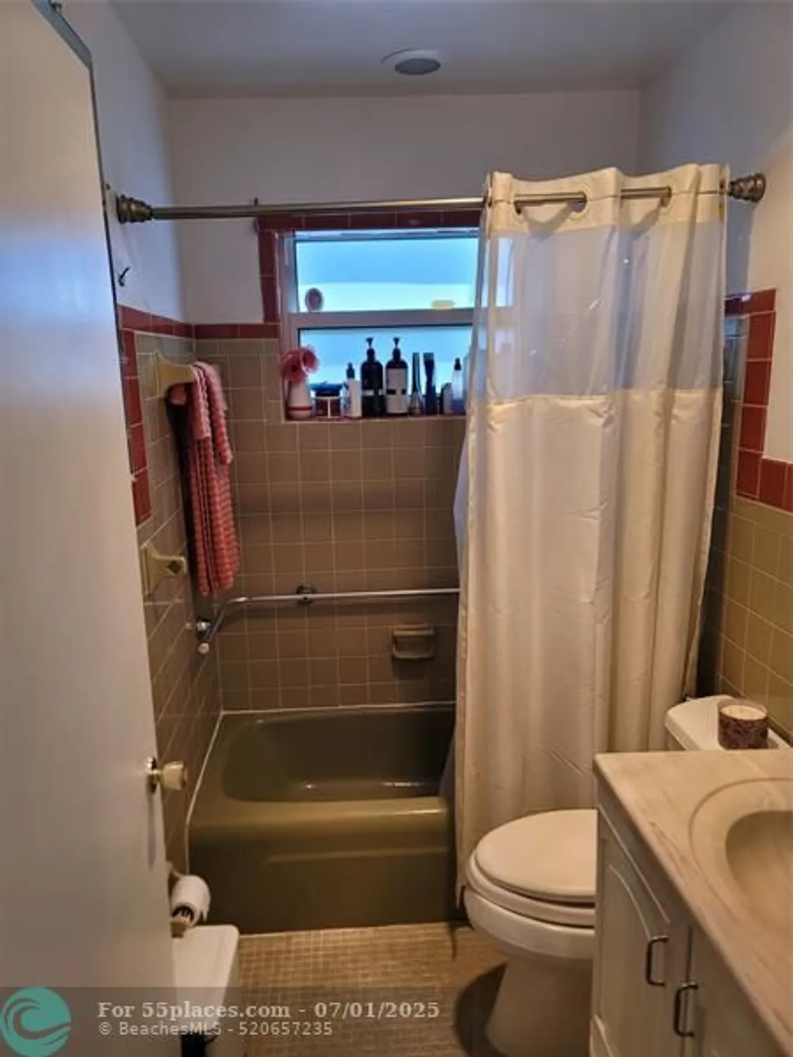 Property Slideshow image 9 of 28 | 1450 nw 69th ave, Margate, FL, 33063