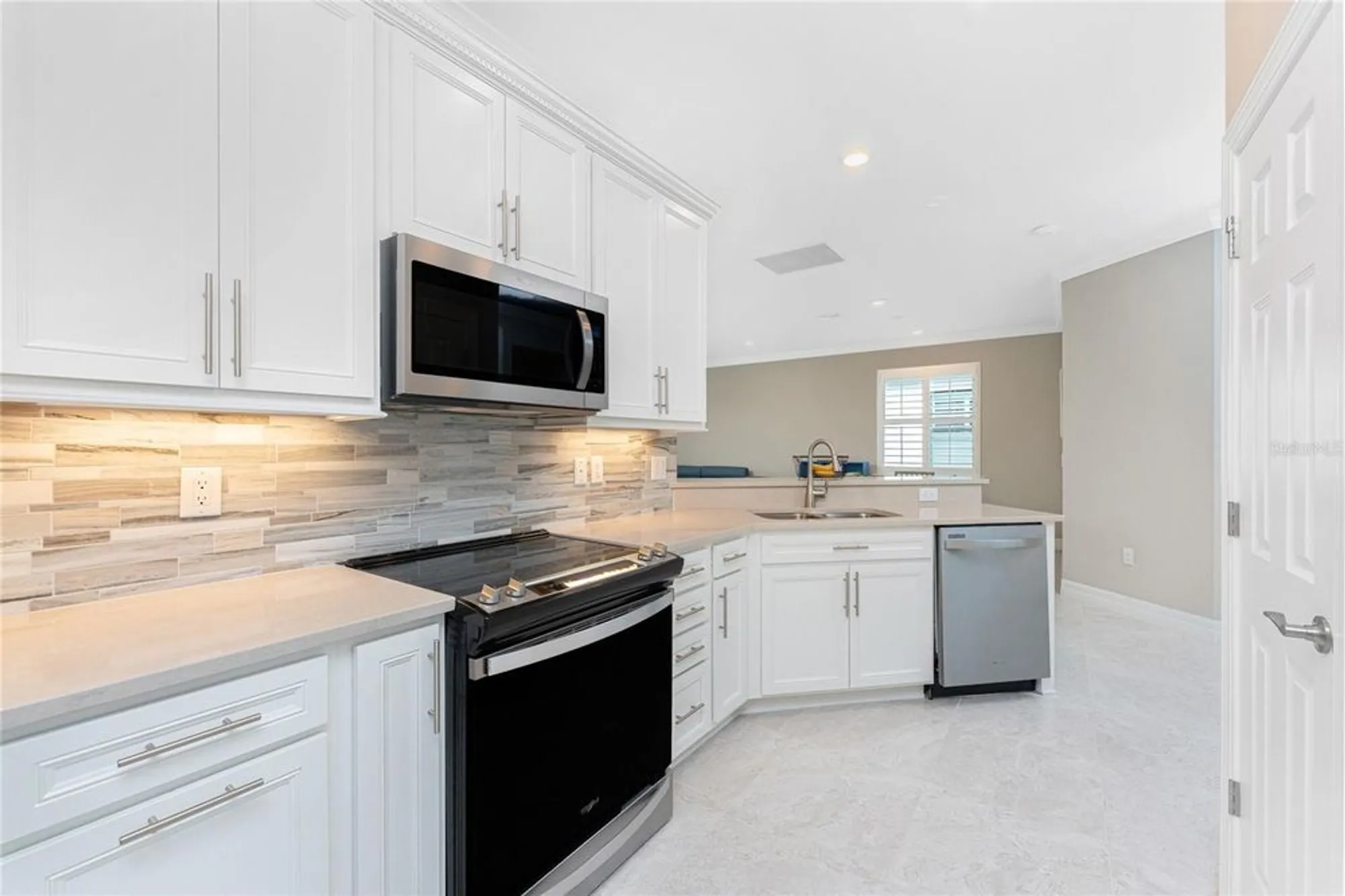 Property Slideshow image 5 of 81 | 13859 vadini st, Venice, FL, 34293