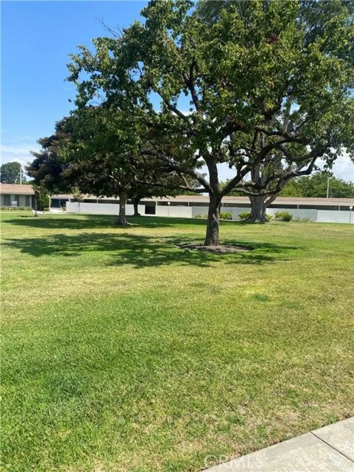 Property Slideshow image 4 of 30 | 13800 annadale dr, Seal Beach, CA, 90740