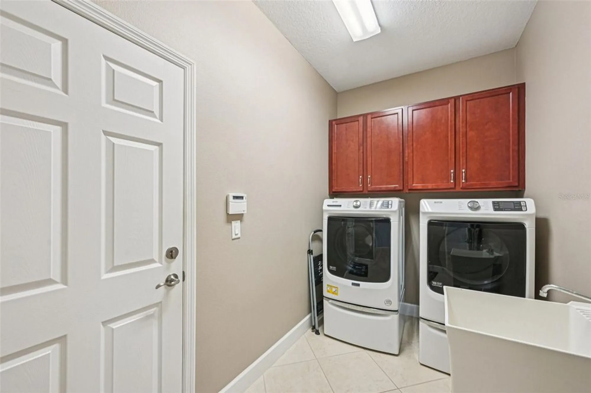 Property Slideshow image 33 of 75 | 2336 oakley green dr, Sun City Center, FL, 33573