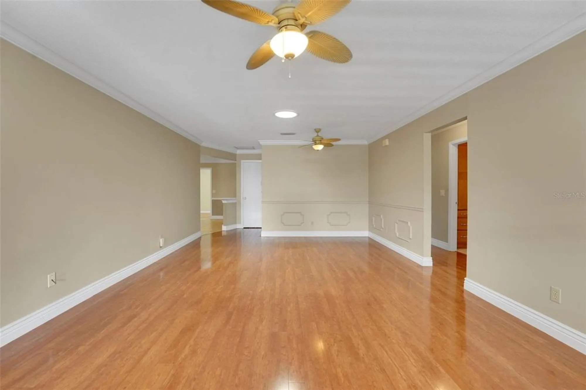 Property Slideshow image 9 of 33 | 8469 sw 92nd pl d, Ocala, FL, 34481