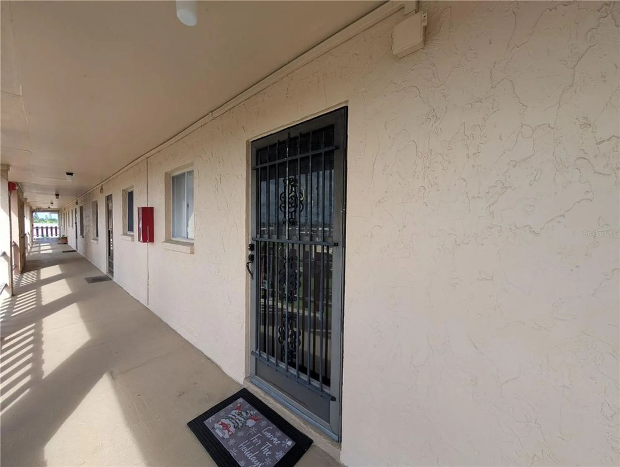 Property Slideshow image 2 of 26 | 4137 lake bayshore dr # c505, Bradenton, FL, 34205