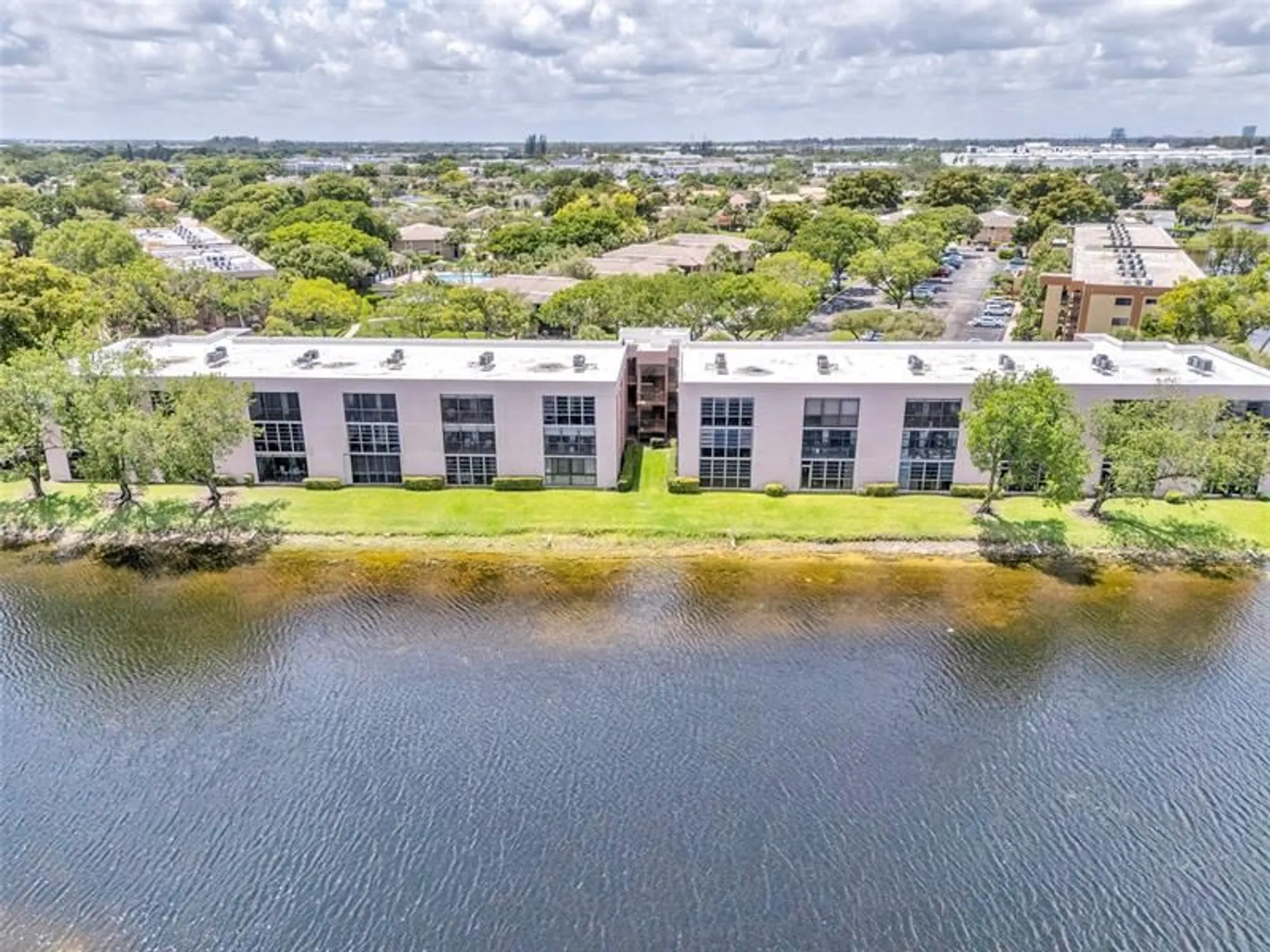 Property Slideshow image 42 of 43 | 7466 ashmont cir # 303, Tamarac, FL, 33321