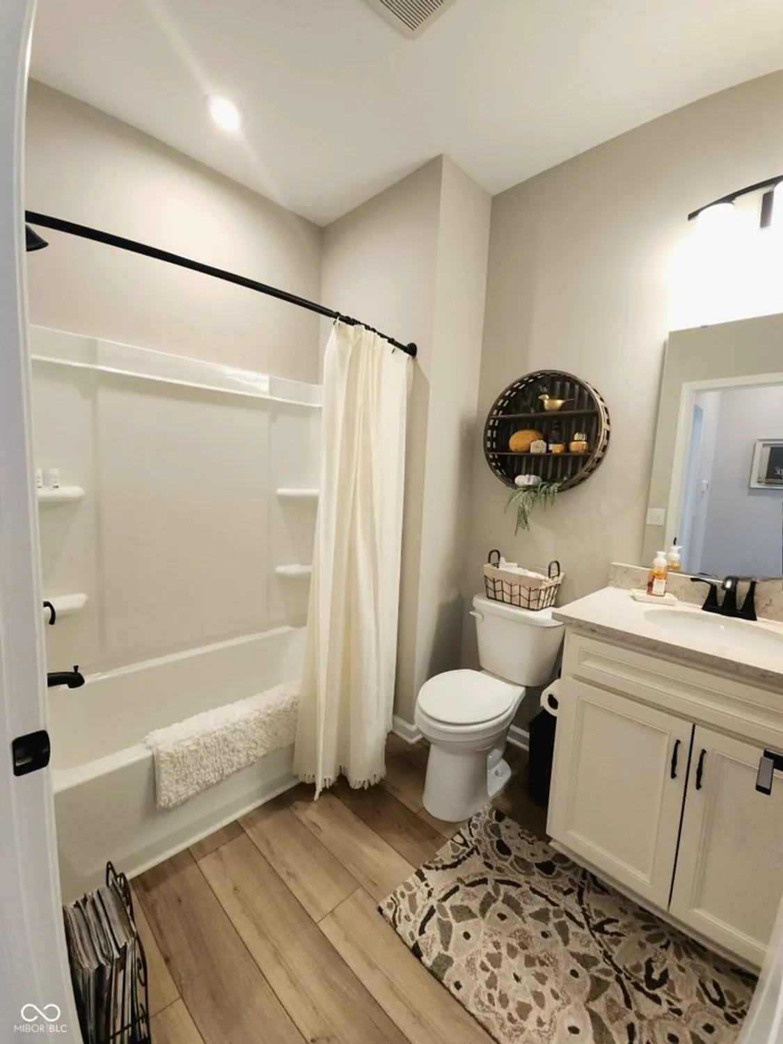 Property Slideshow image 27 of 47 | 4647 petunia dr, Plainfield, IN, 46168