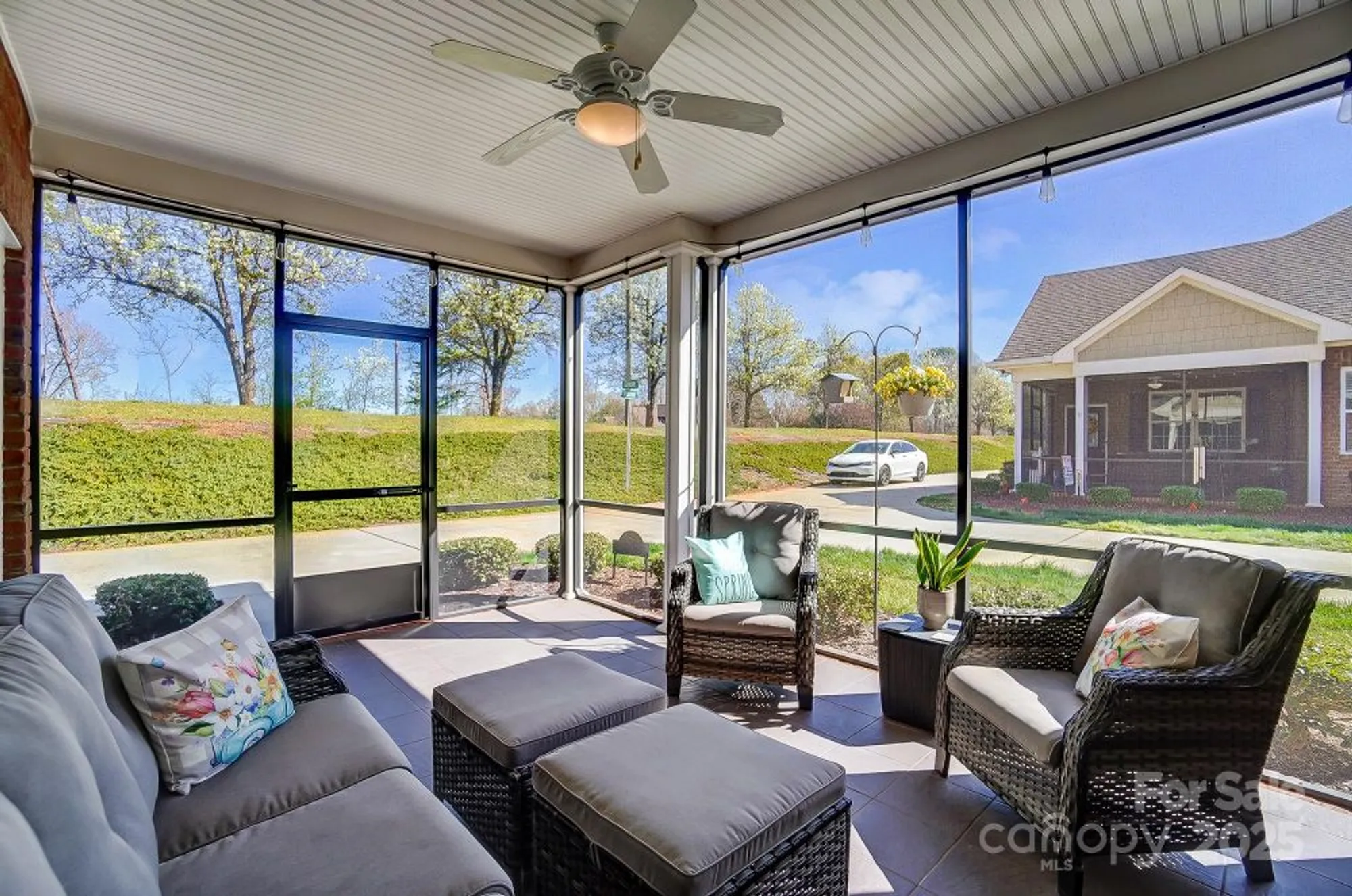 Property Slideshow image 4 of 34 | 8146 viscount ct, Denver, NC, 28037