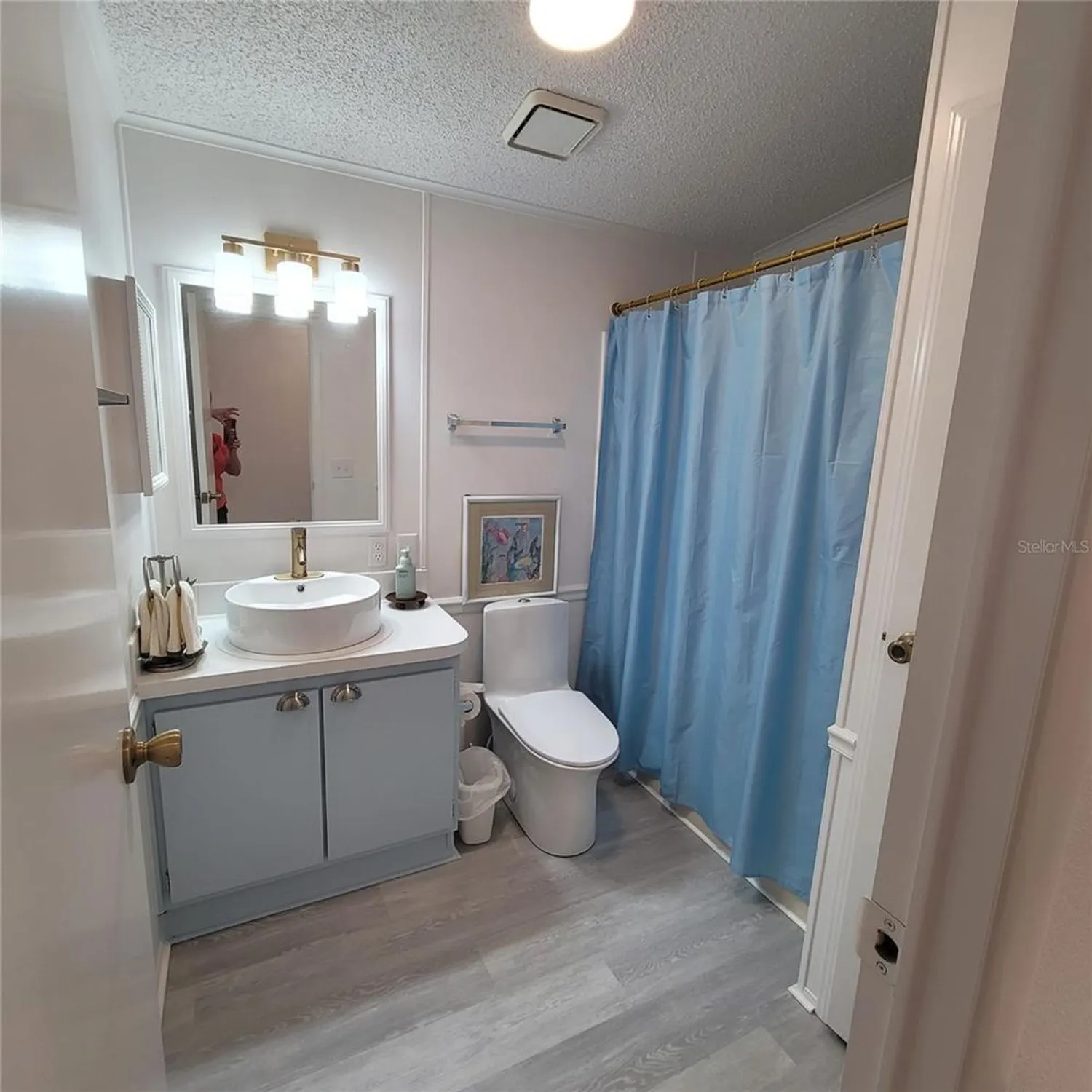 Property Slideshow image 8 of 25 | 1507 e schwartz blvd, Lady Lake, FL, 32159