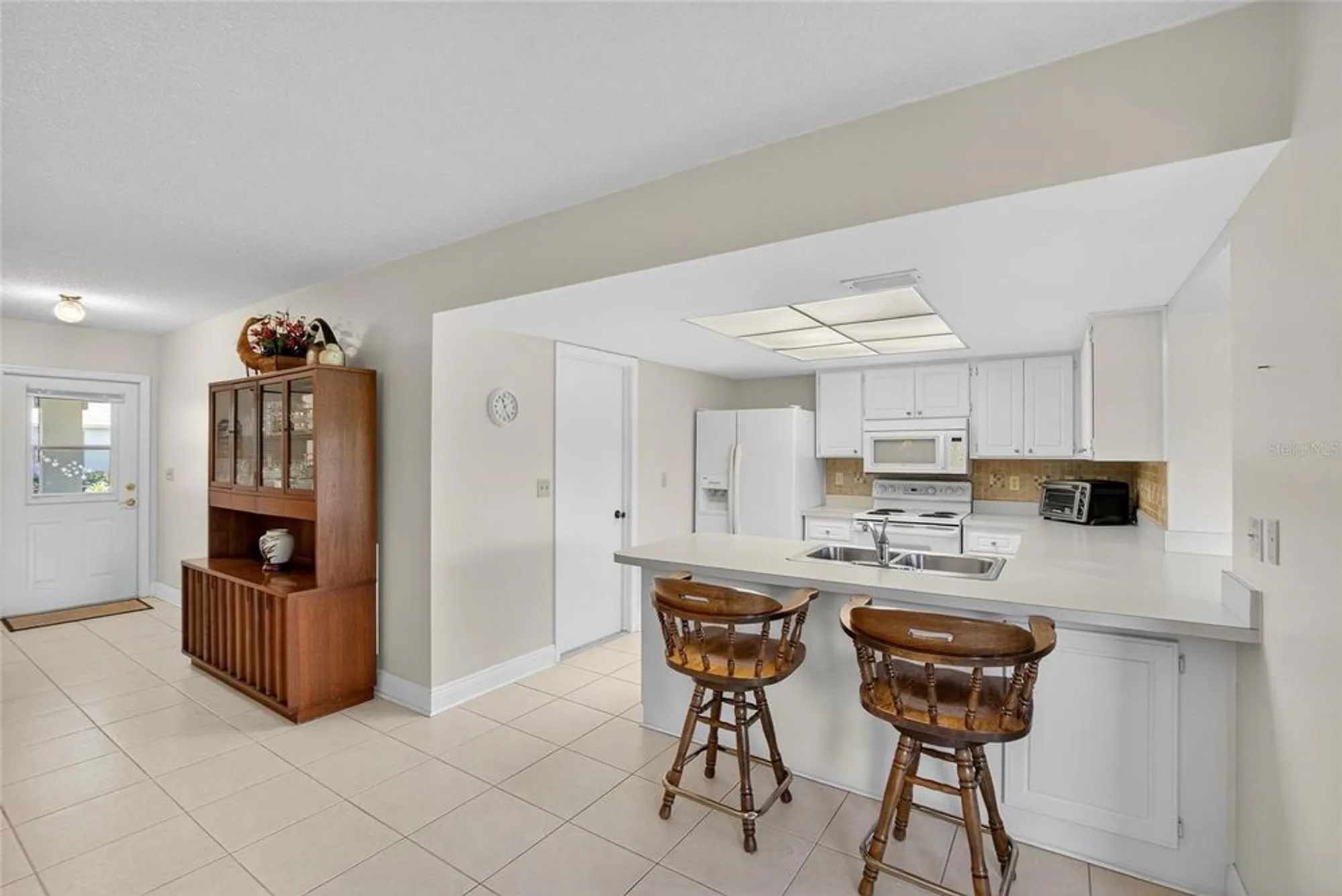 Property Slideshow image 15 of 84 | 1015 harefield cir # 1015, Sun City Center, FL, 33573