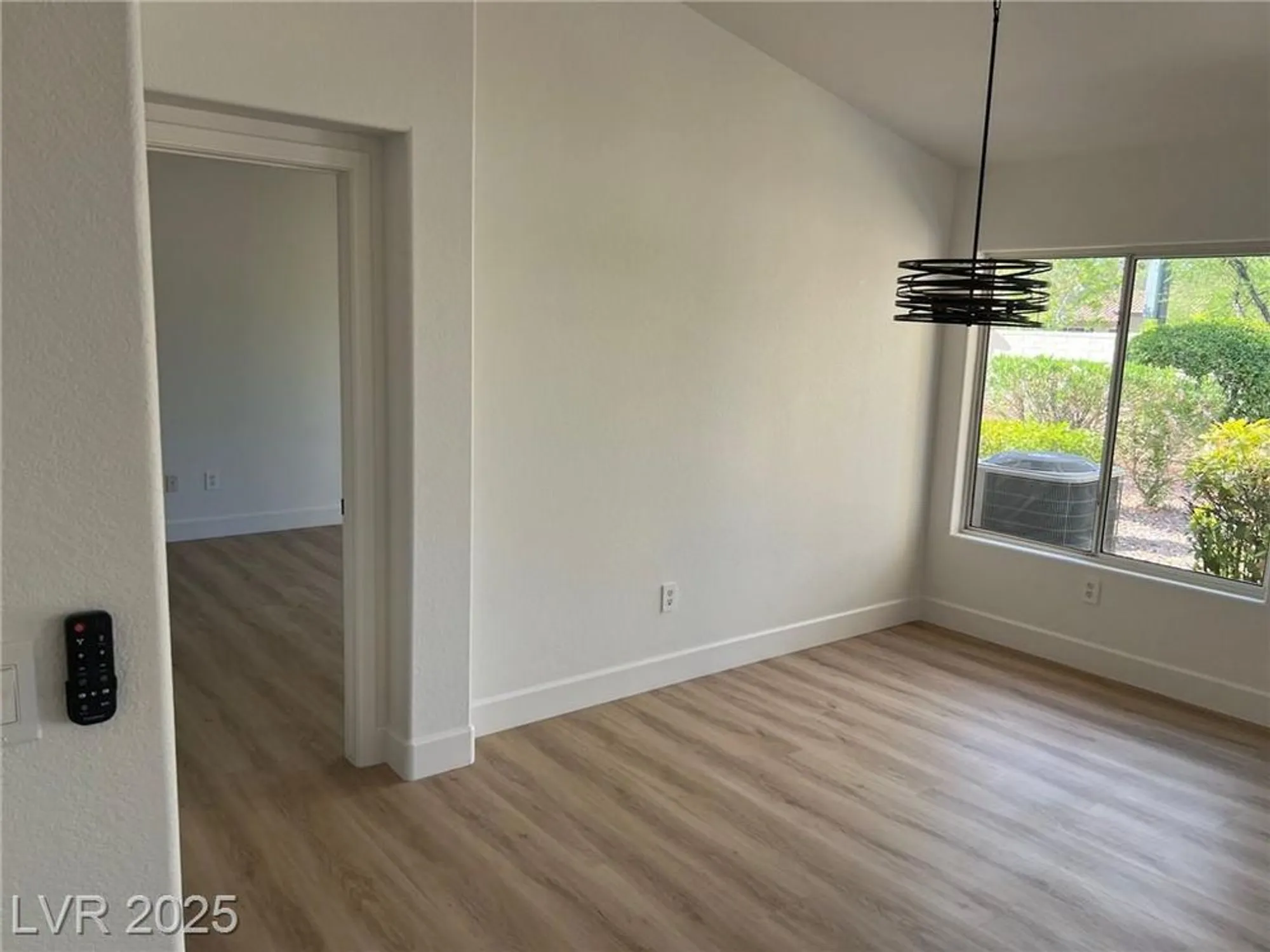 Property Slideshow image 4 of 21 | 10012 bundella dr, Las Vegas, NV, 89134