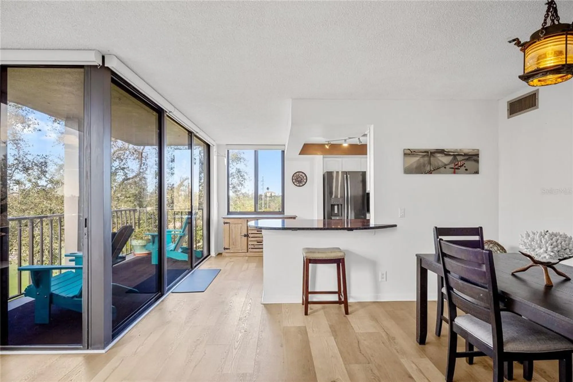 Property Slideshow image 10 of 42 | 6269 palma del mar blvd s apt 408, St Petersburg, FL, 33715