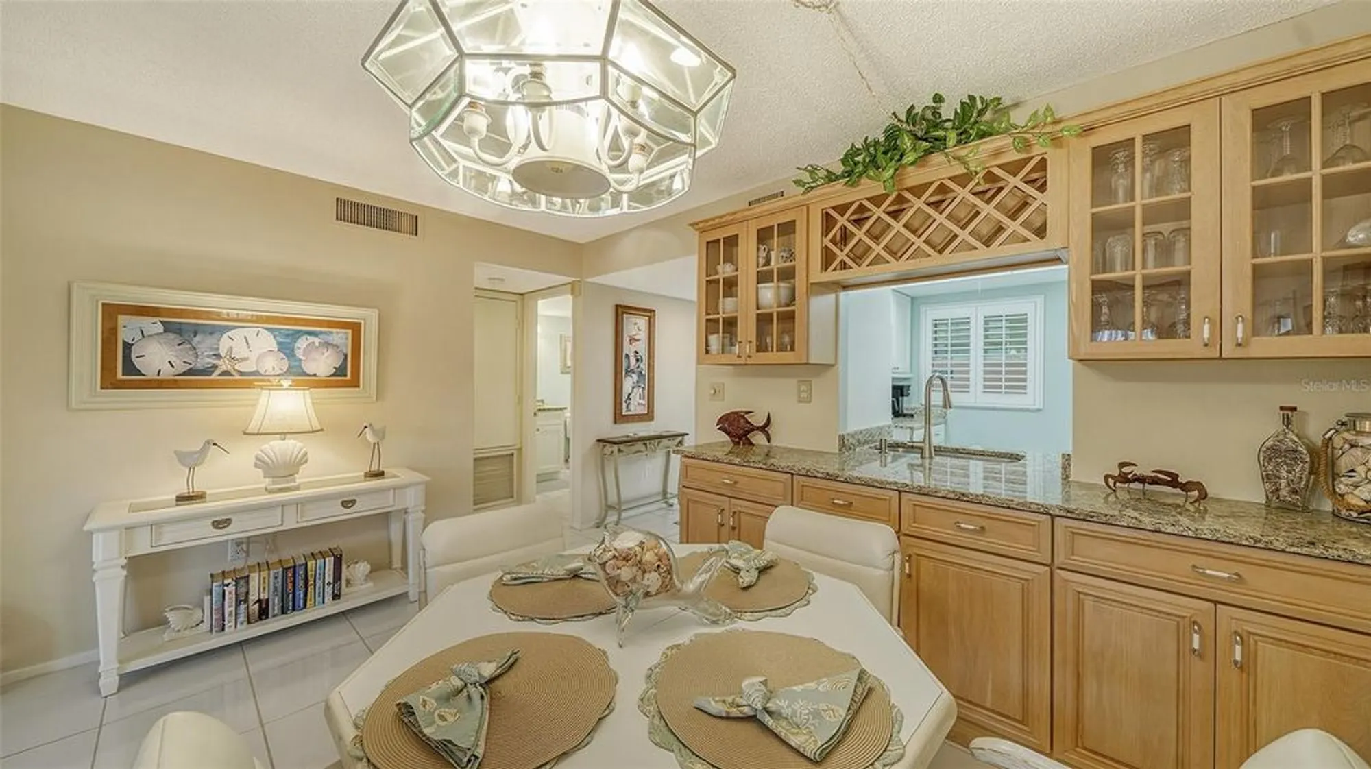 Property Slideshow image 7 of 77 | 1250 n portofino dr # 305mar, Sarasota, FL, 34242