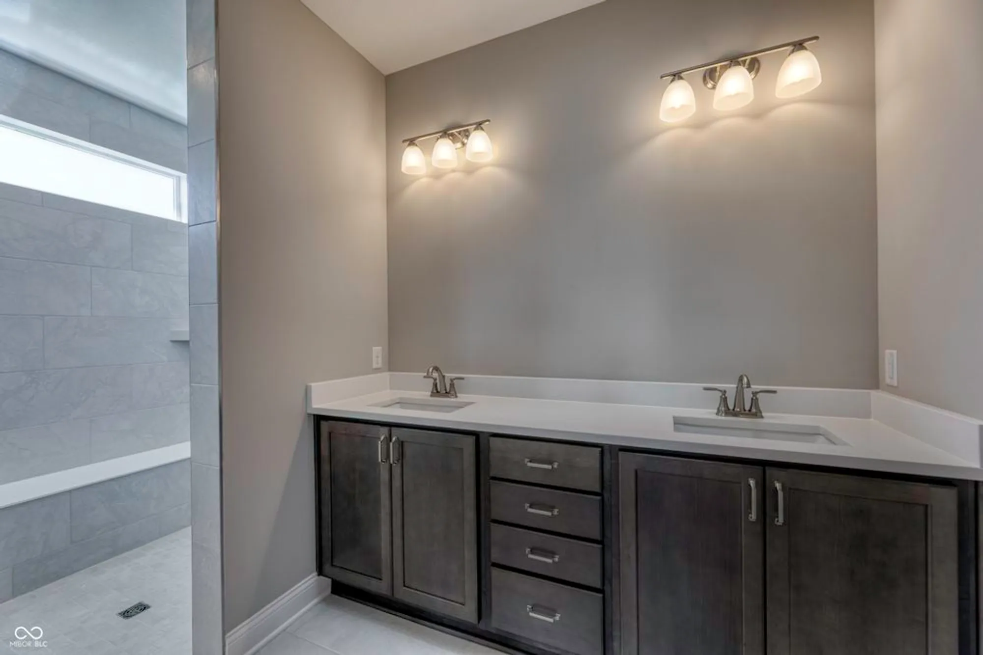 Property Slideshow image 28 of 45 | 14832 higgins dr, Westfield, IN, 46074