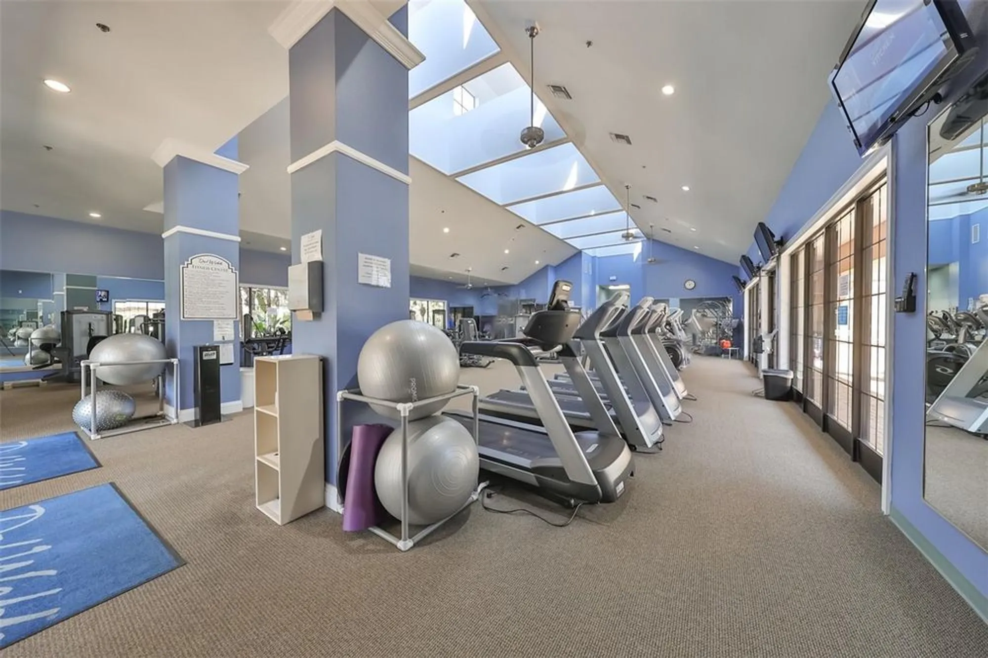 Property Slideshow image 59 of 75 | 5831 sunset falls dr, Apollo Beach, FL, 33572