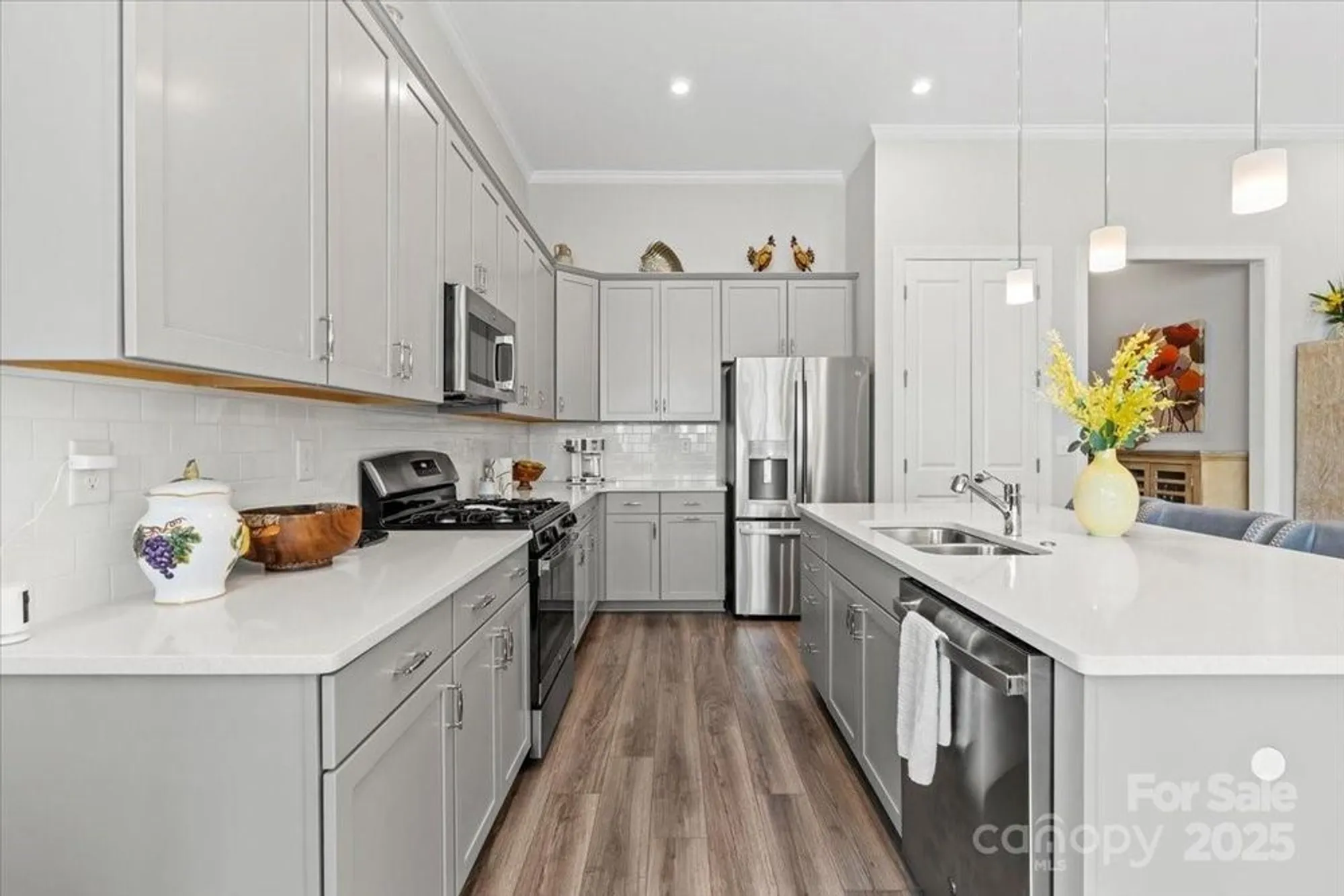 Property Slideshow image 10 of 21 | 7343 overjoyed crossing # 318, Charlotte, NC, 28215